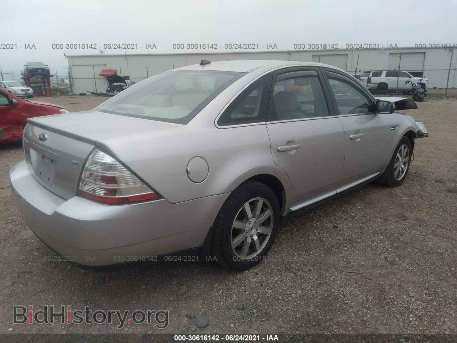 2008 FORD TAURUS - VIN: 1FAHP24W68G143147 - Фото 4