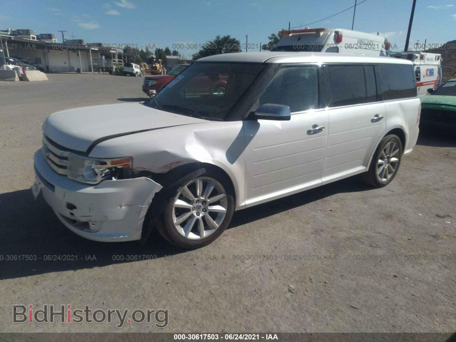 2011 FORD FLEX - VIN: 2FMGK5DC9BBD00806 - Фото 2