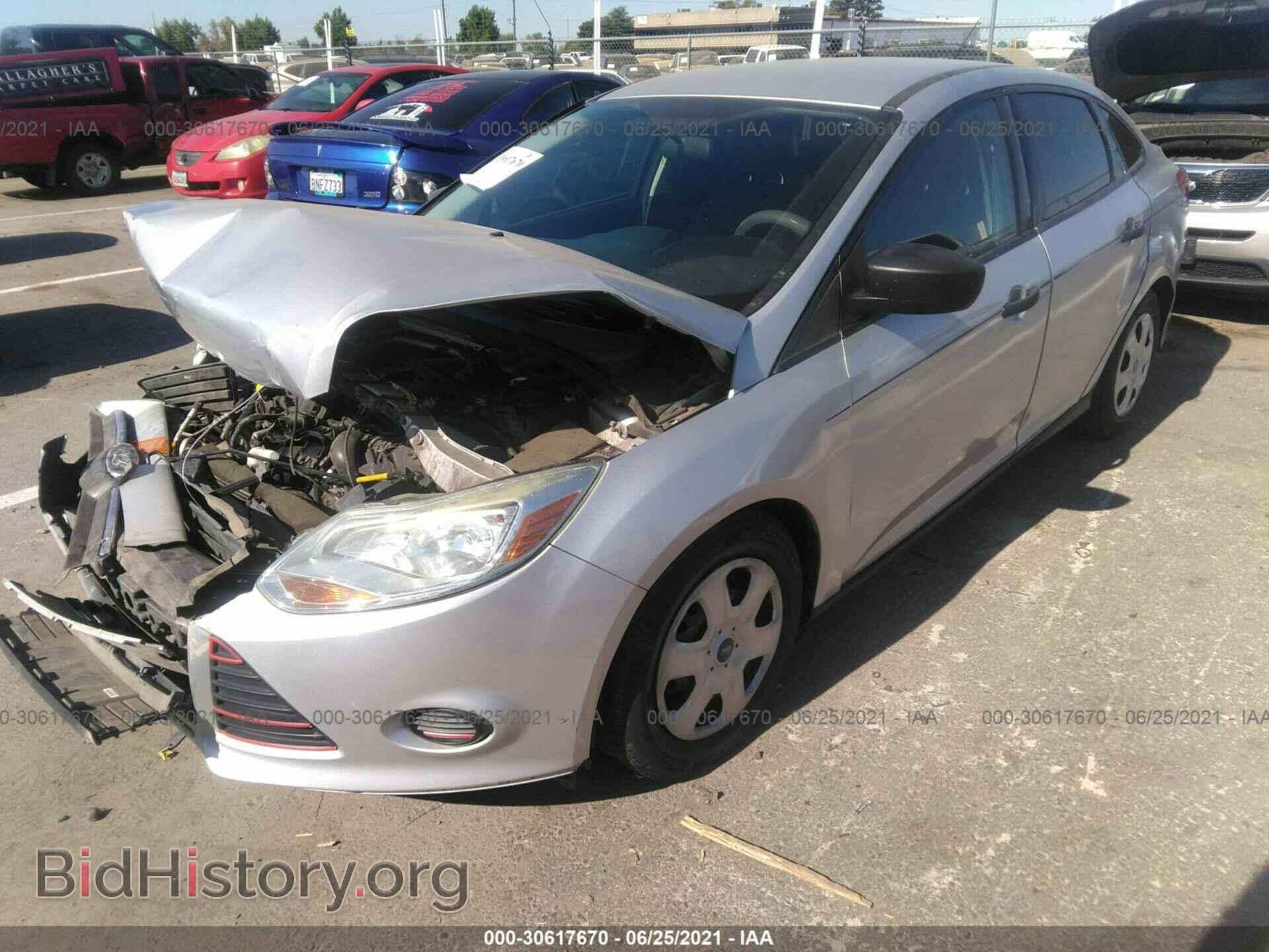 2014 FORD FOCUS - VIN: 1FADP3E28EL370634 - Фото 2