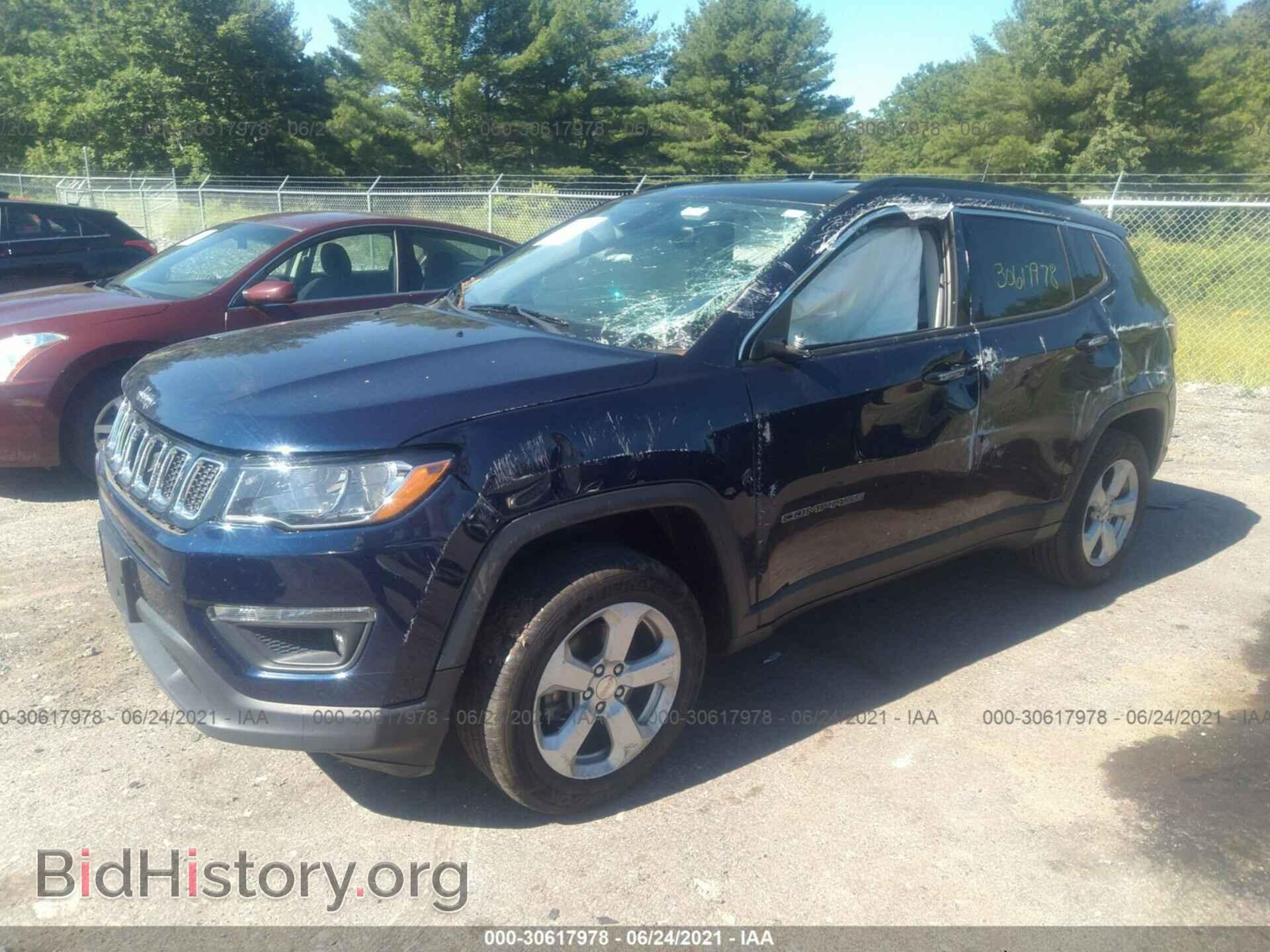 2017 JEEP COMPASS - VIN: 3C4NJDBB2HT651105 - Photo 2
