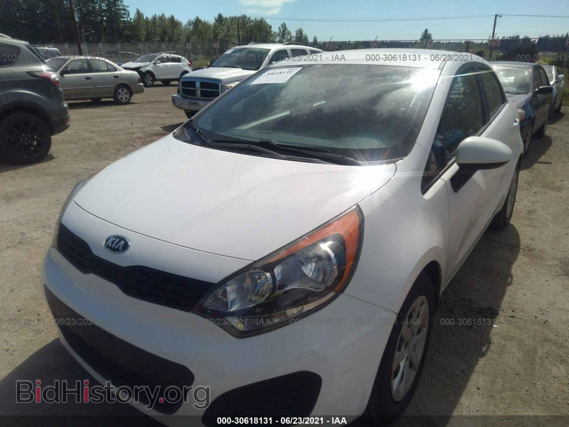 2013 KIA RIO - VIN: KNADM5A3XD6192233 - Фото 2