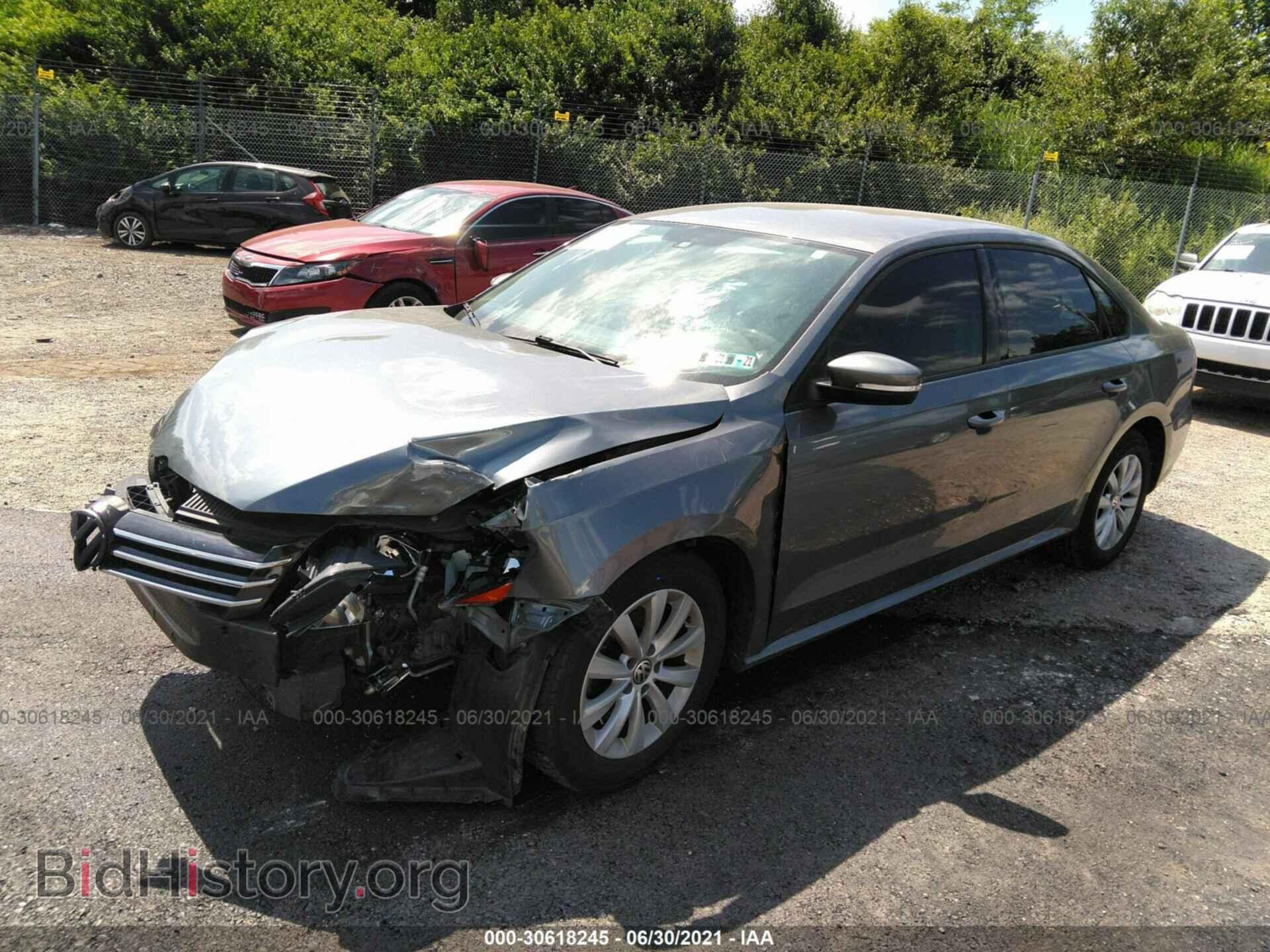 2014 VOLKSWAGEN PASSAT - VIN: 1VWAP7A34EC007778 - Photo 2