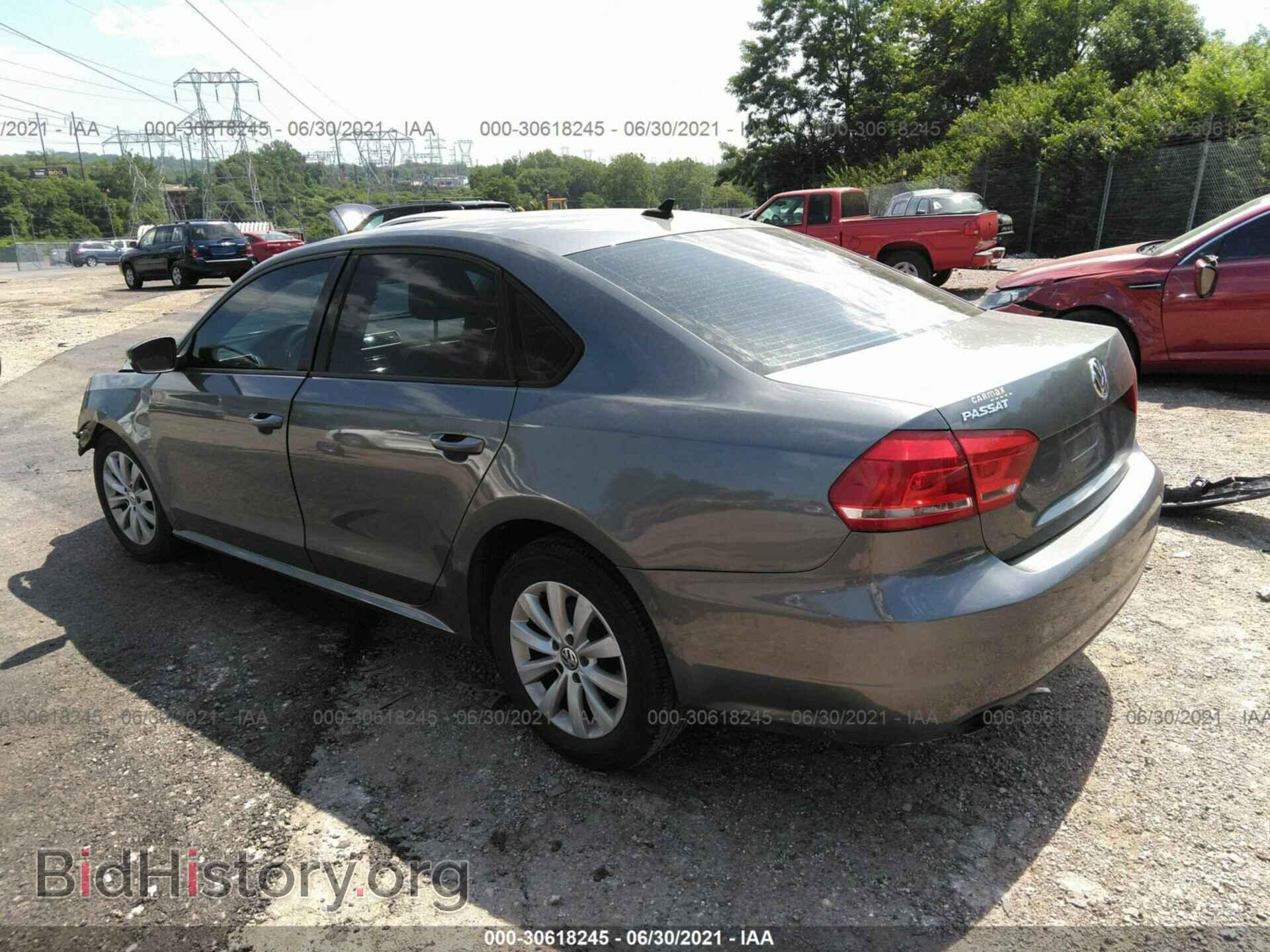 2014 VOLKSWAGEN PASSAT - VIN: 1VWAP7A34EC007778 - Photo 3