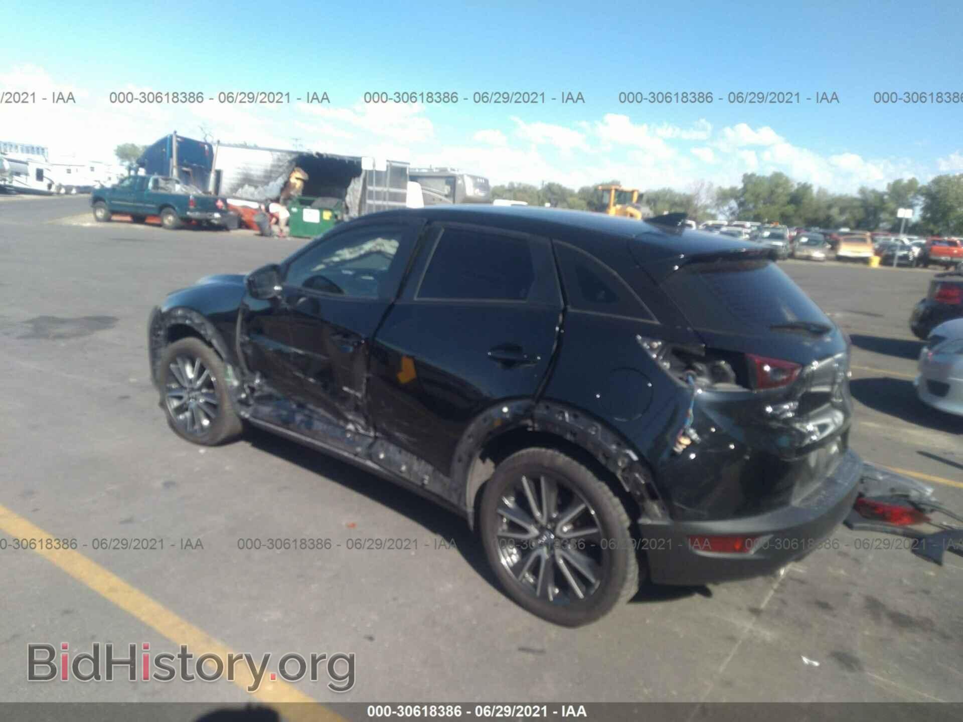 2017 MAZDA CX-3 - VIN: JM1DKFC77H0166342 - Фото 3