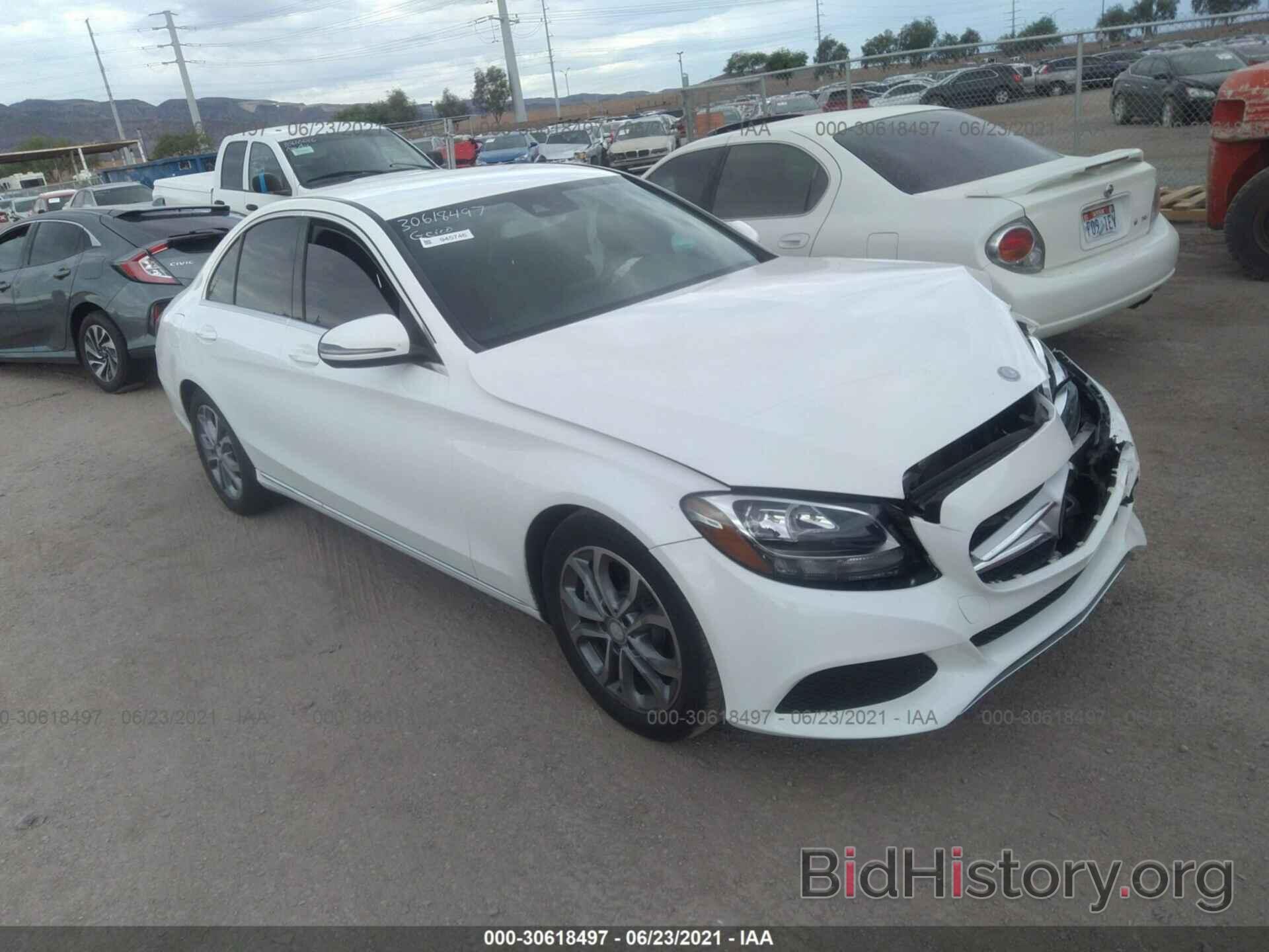 Photo 55SWF4JB8HU187578 - MERCEDES-BENZ C-CLASS 2017