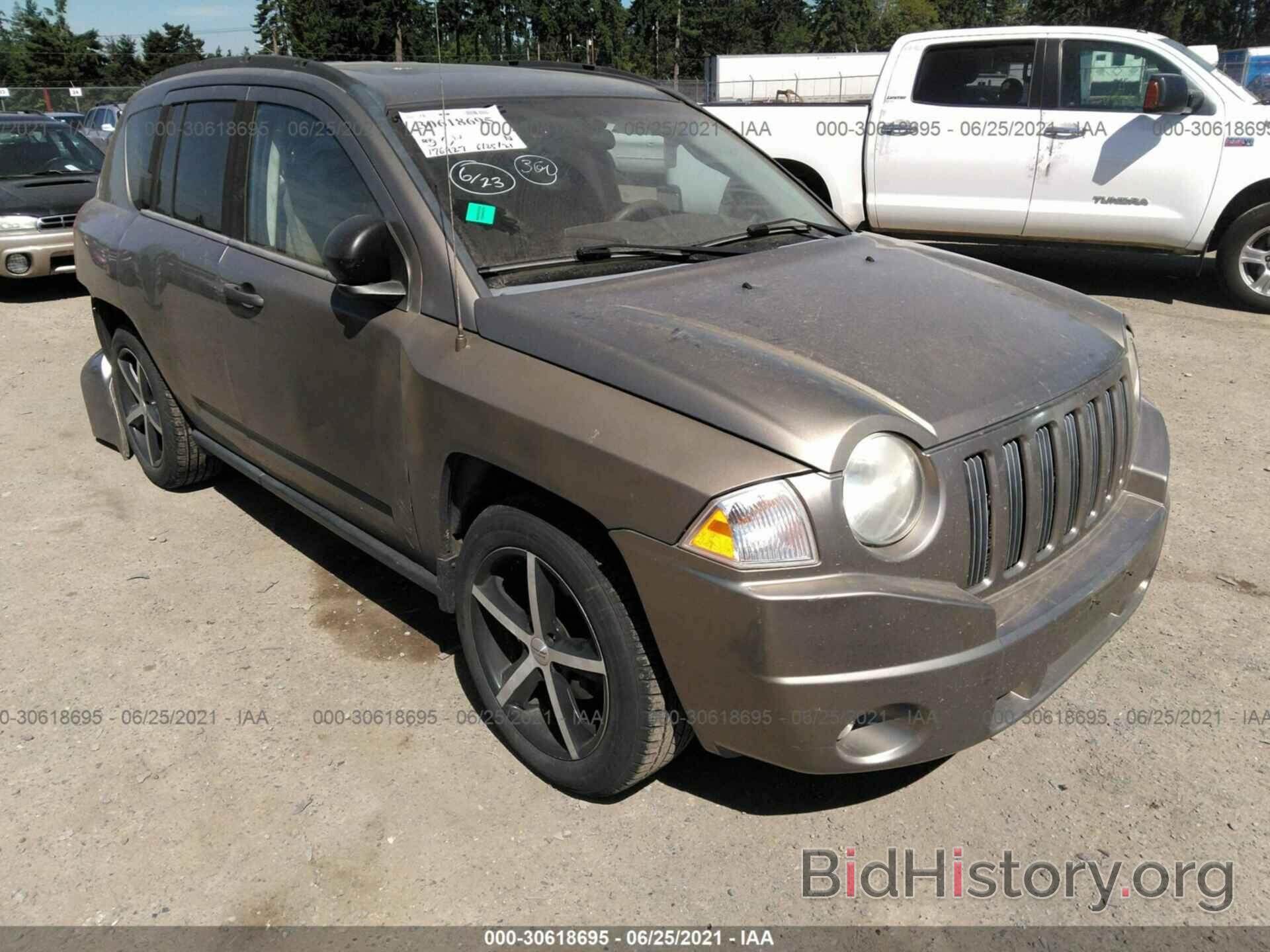 Photo 1J8FF47W17D142931 - JEEP COMPASS 2007