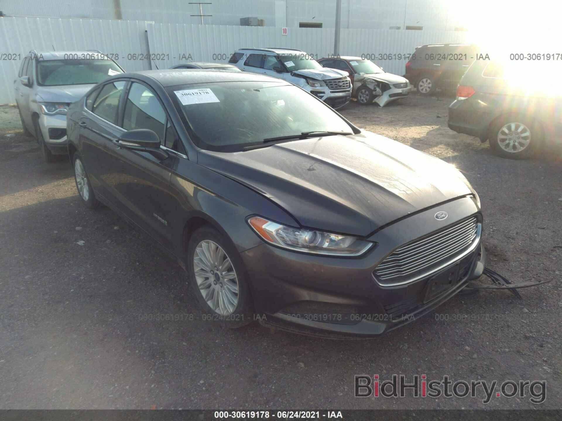 Photo 3FA6P0LU6FR196366 - FORD FUSION 2015