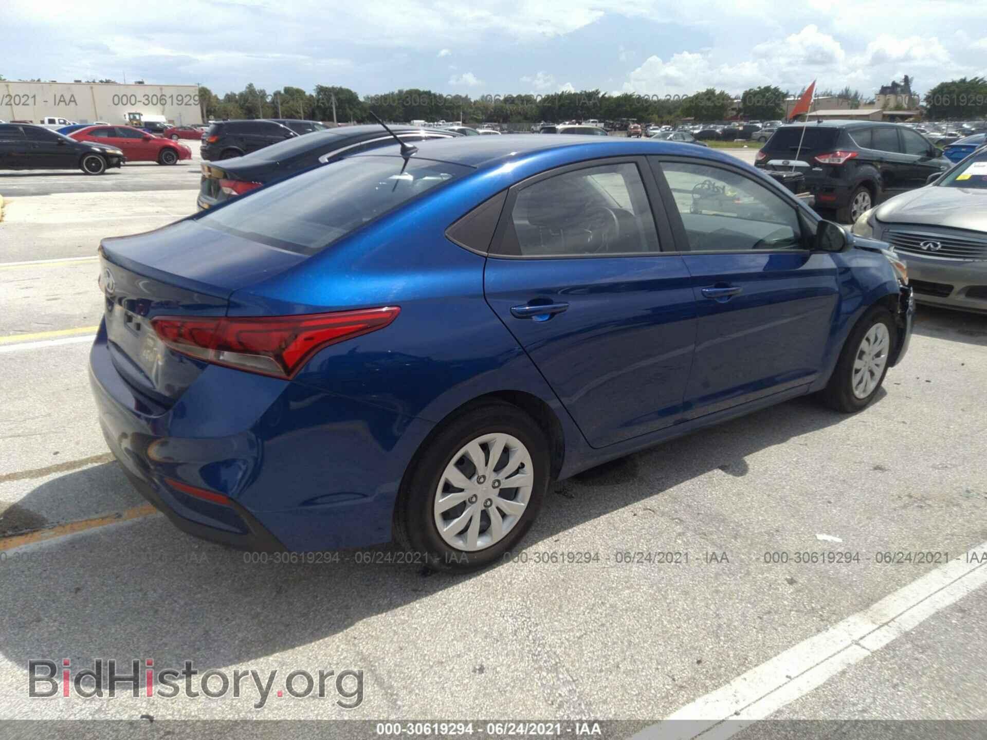 2019 HYUNDAI ACCENT - VIN: 3KPC24A3XKE064032 - Фото 4