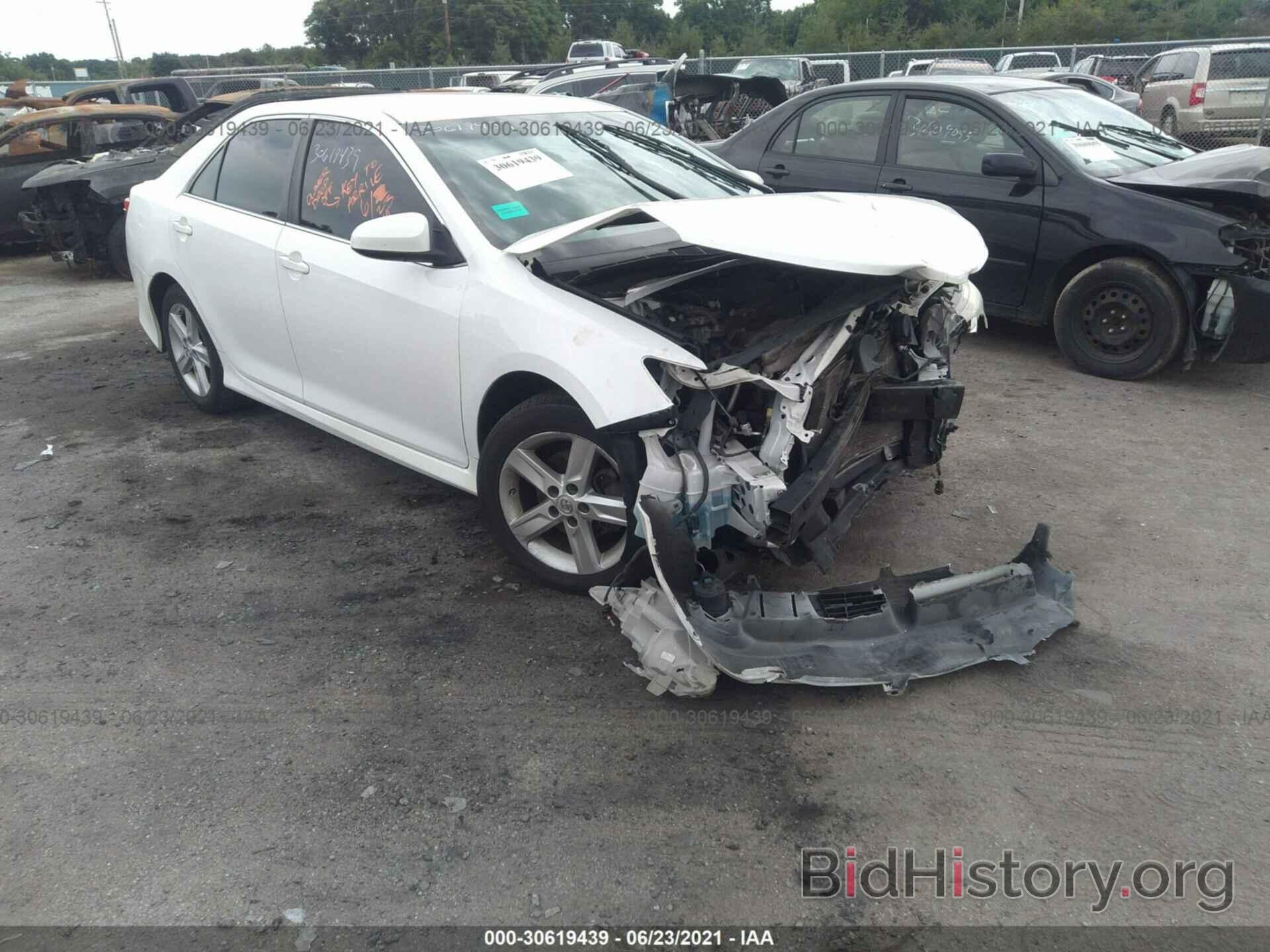 Photo 4T1BF1FK2DU722442 - TOYOTA CAMRY 2013