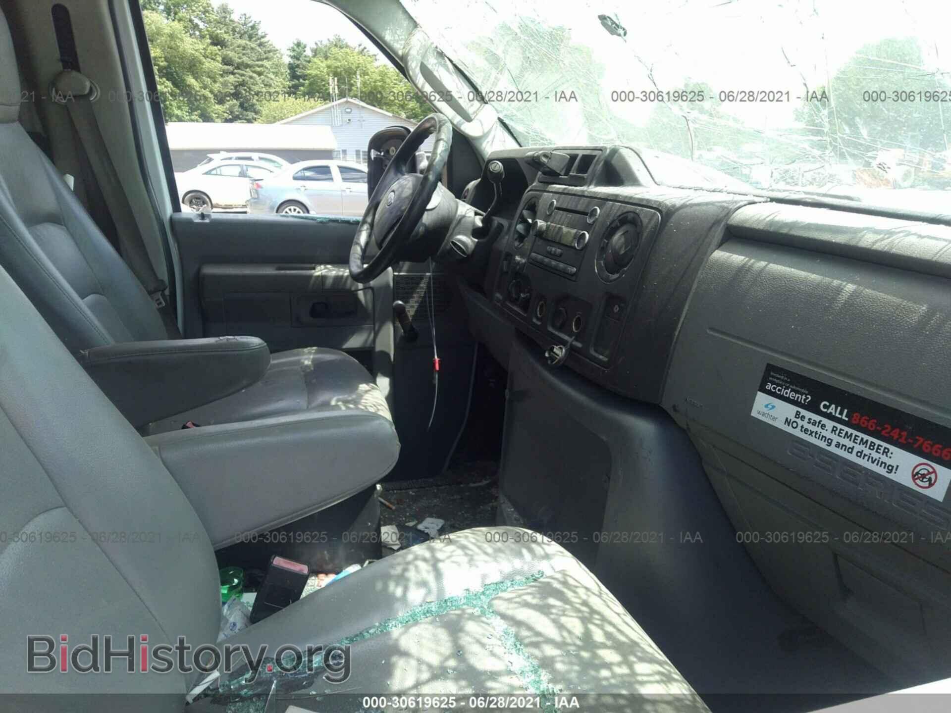 2009 FORD ECONOLINE CARGO VAN - VIN: 1FTNE24L99DA34550 - Фото 5