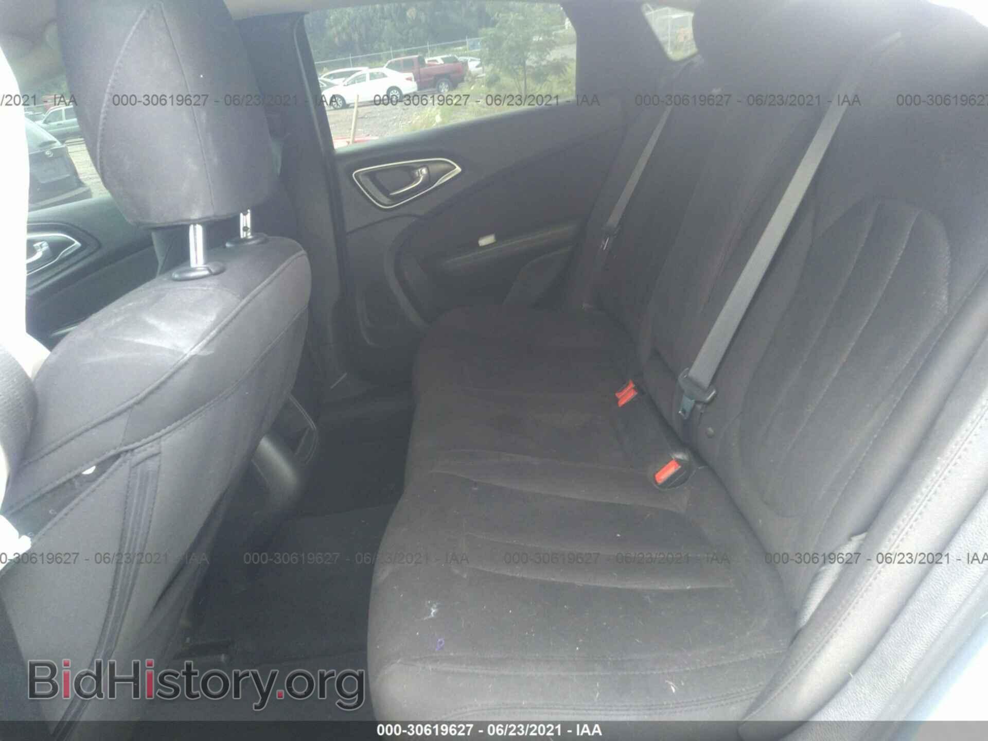2015 CHRYSLER 200 - VIN: 1C3CCCAB1FN714984 - Фото 8