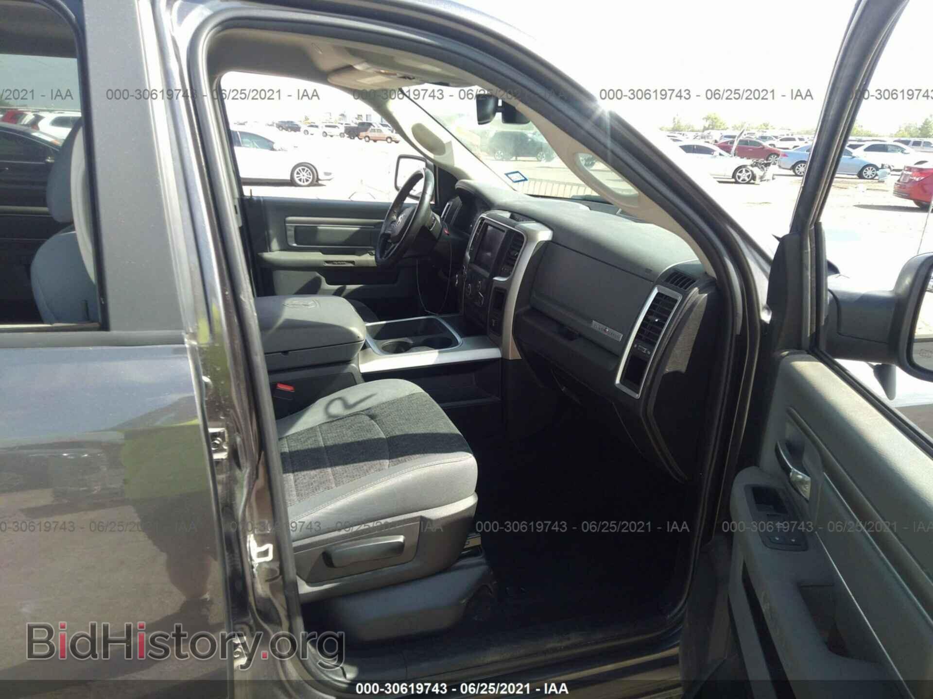 2019 RAM 1500 CLASSIC - VIN: 1C6RR6LT2KS526182 - Фото 5