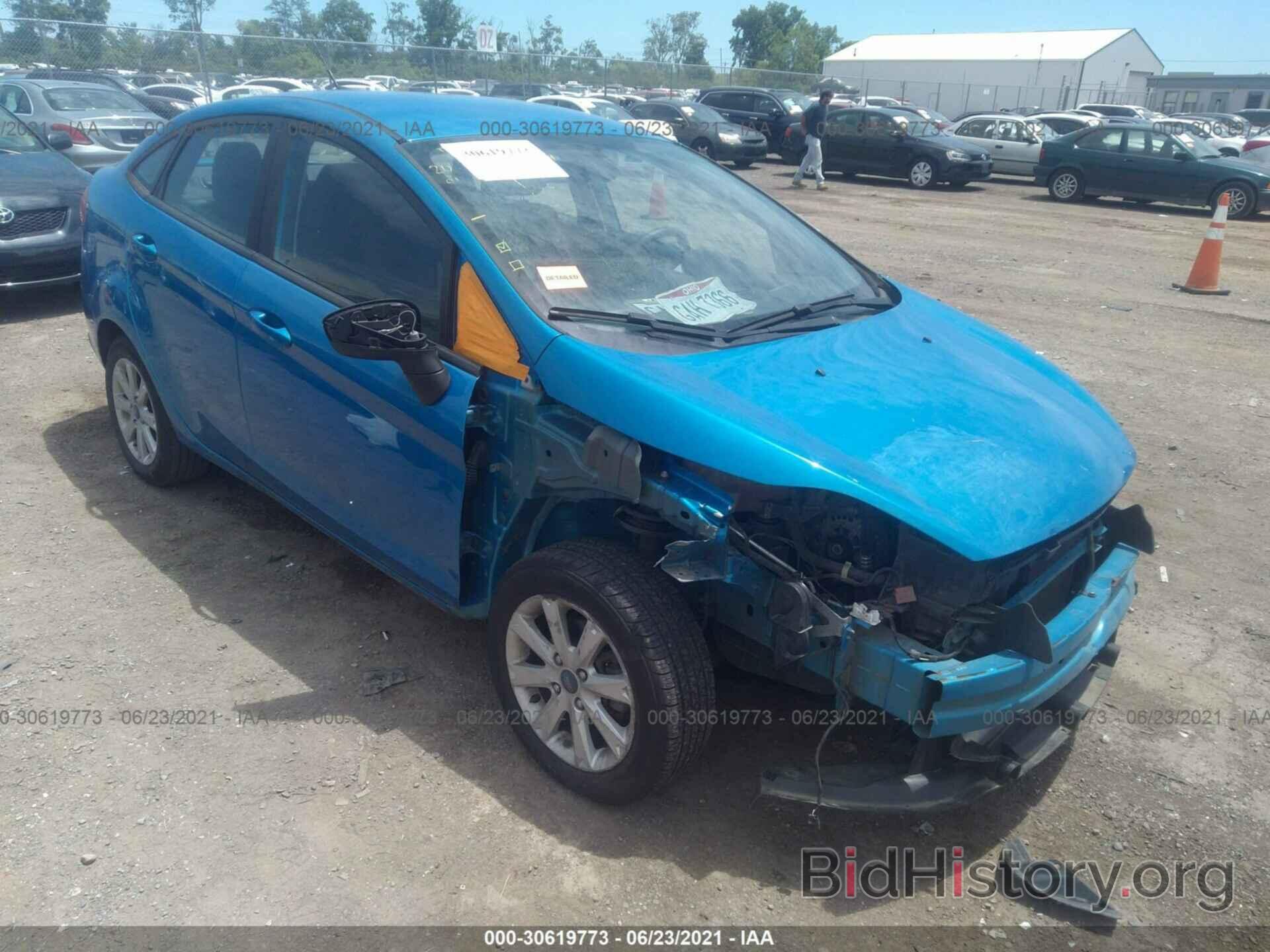 Photo 3FADP4BJ0DM207524 - FORD FIESTA 2013