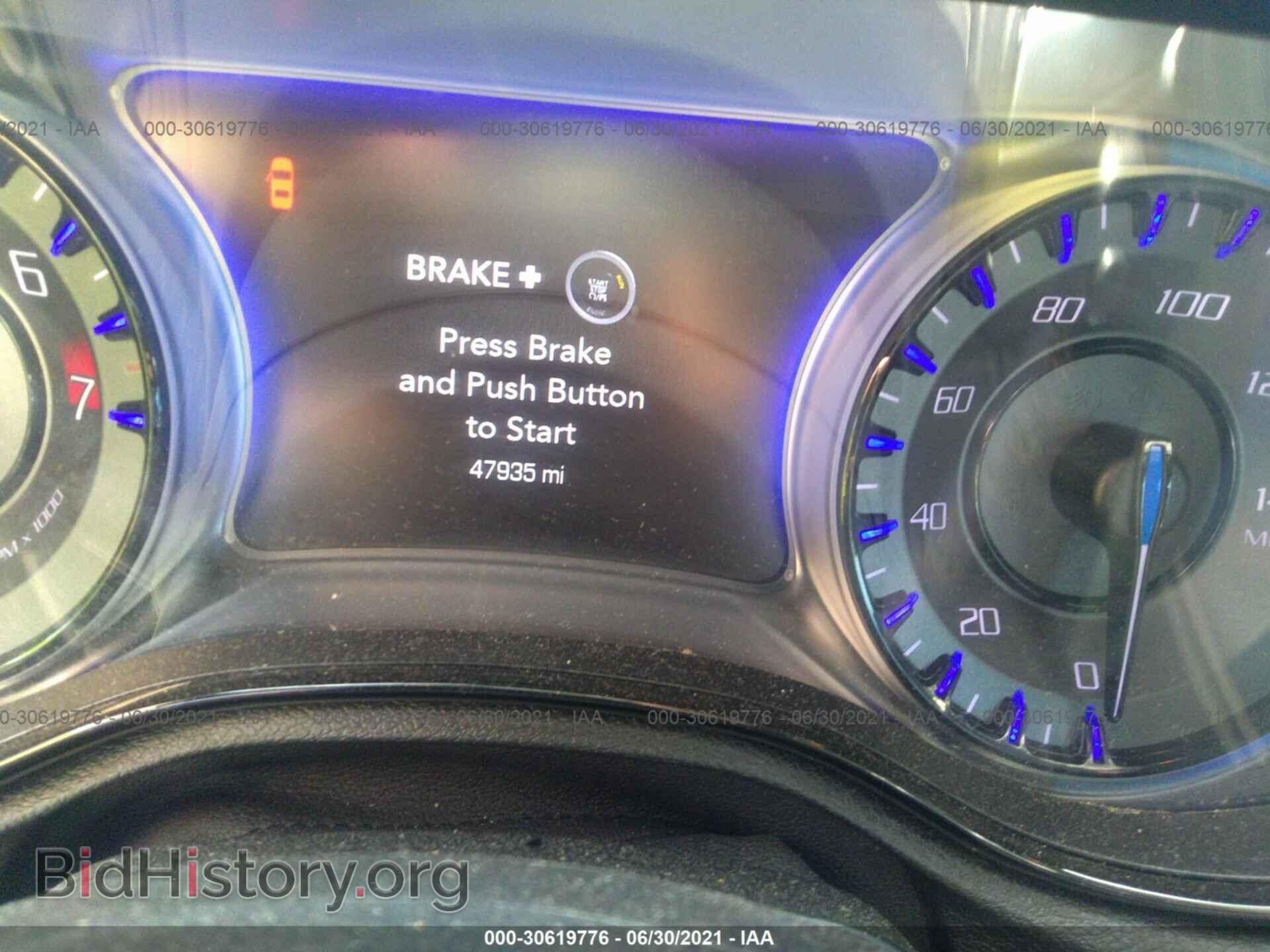2016 CHRYSLER 300 - VIN: 2C3CCAGG7GH304966 - Photo 7