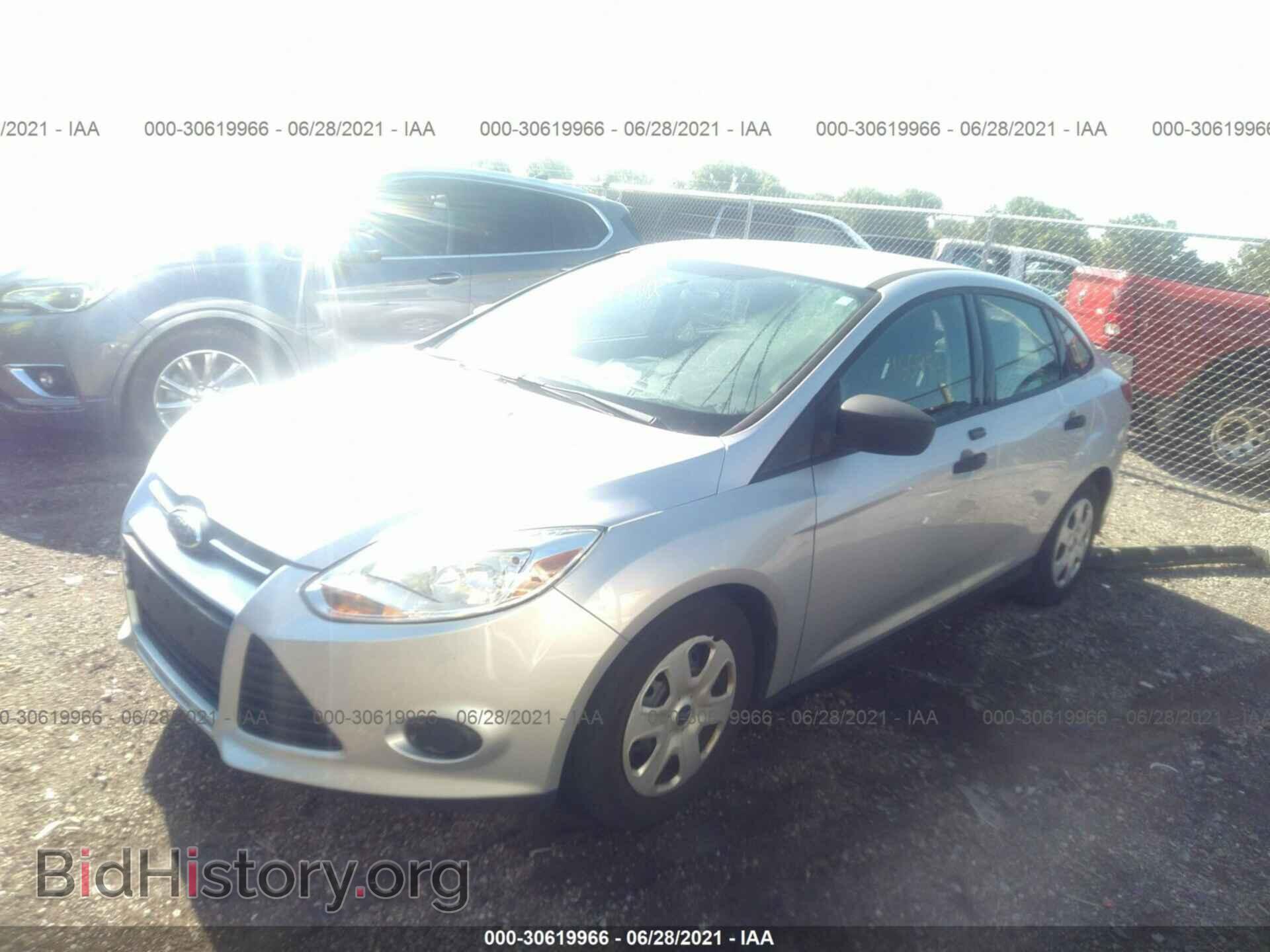 2013 FORD FOCUS - VIN: 1FADP3E29DL159487 - Фото 2
