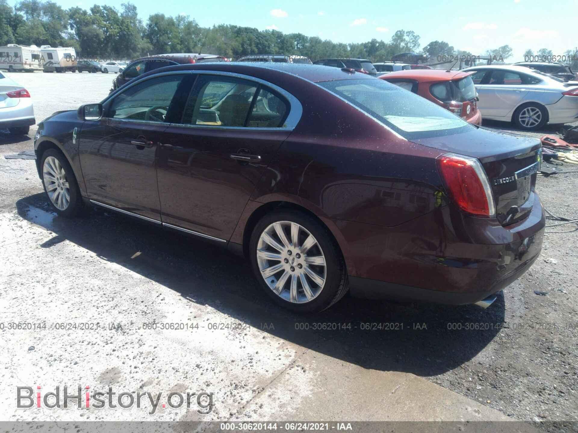 2010 LINCOLN MKS - VIN: 1LNHL9DR0AG606572 - Фото 3