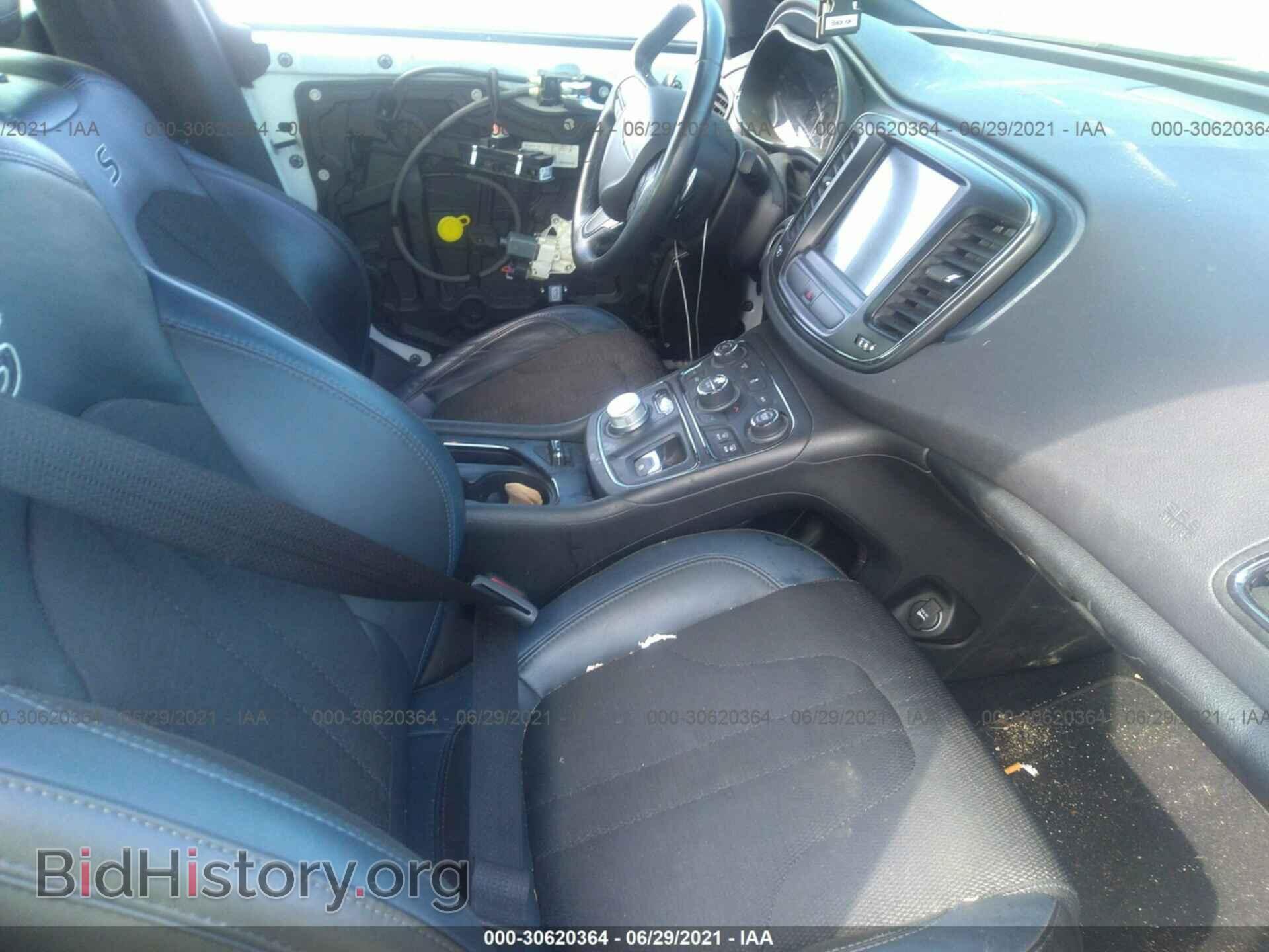 2016 CHRYSLER 200 - VIN: 1C3CCCDG8GN110406 - Фото 5