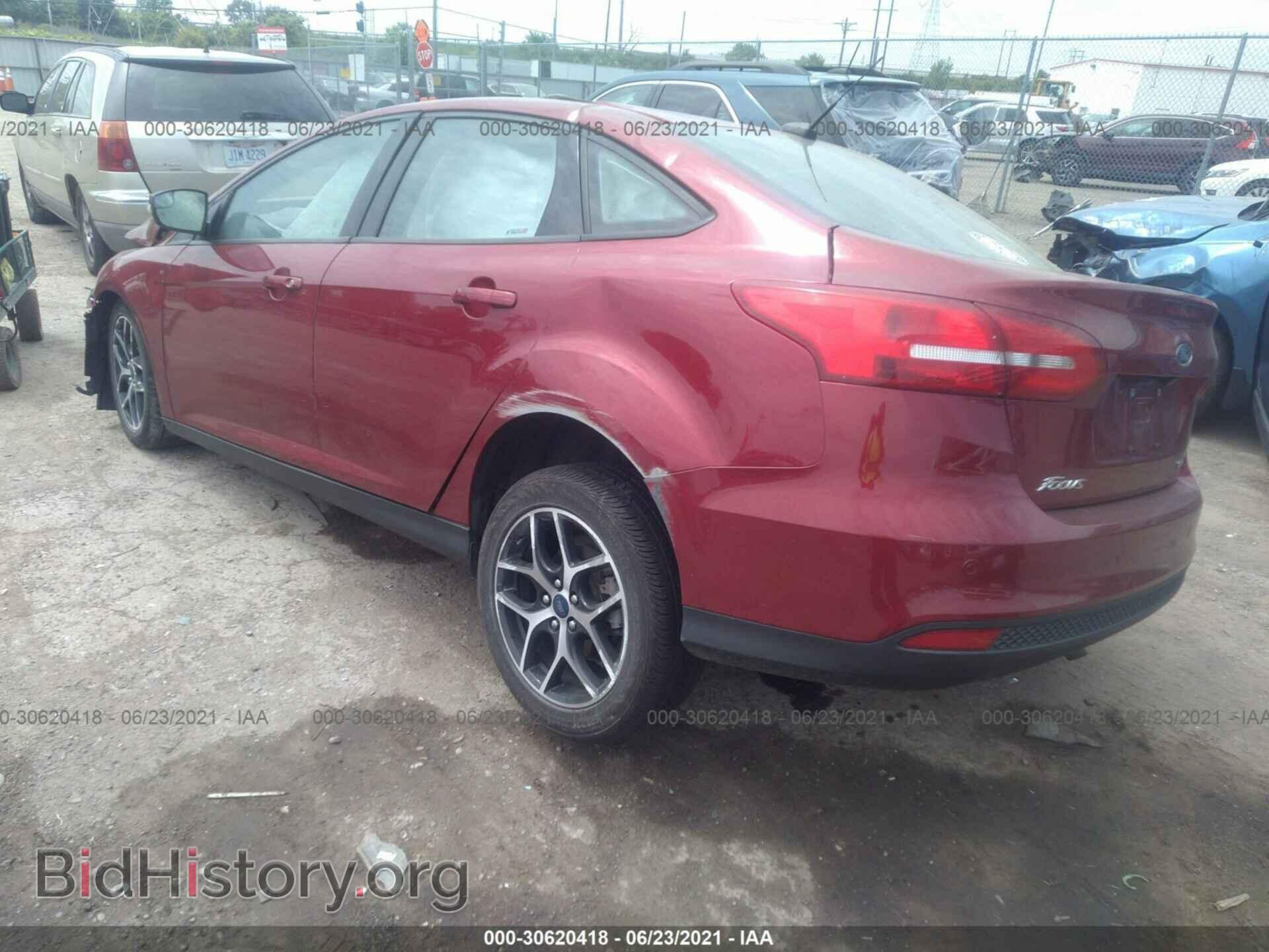 2017 FORD FOCUS - VIN: 1FADP3H20HL307088 - Фото 3