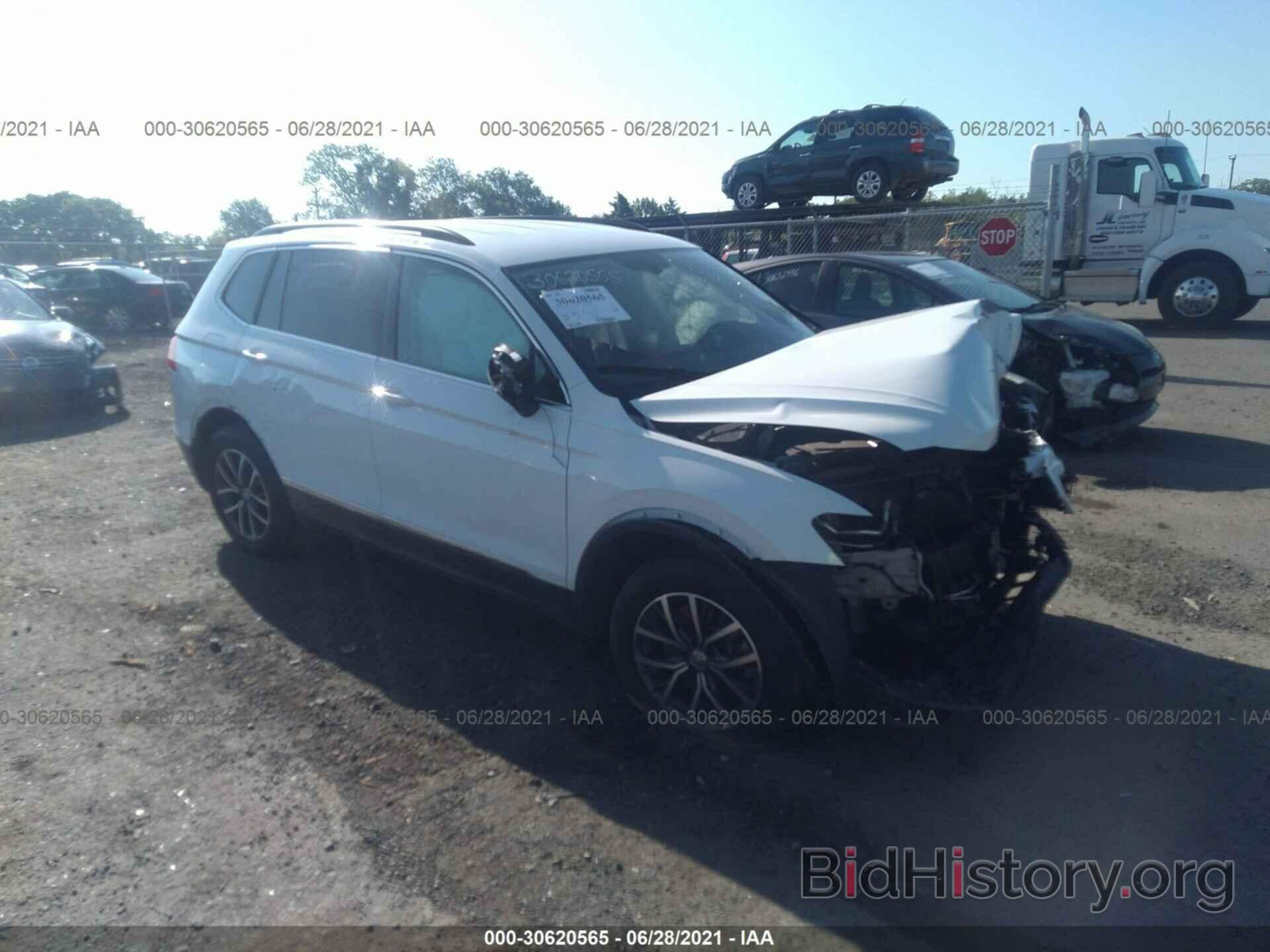 Photo 3VV2B7AX8LM101393 - VOLKSWAGEN TIGUAN 2020