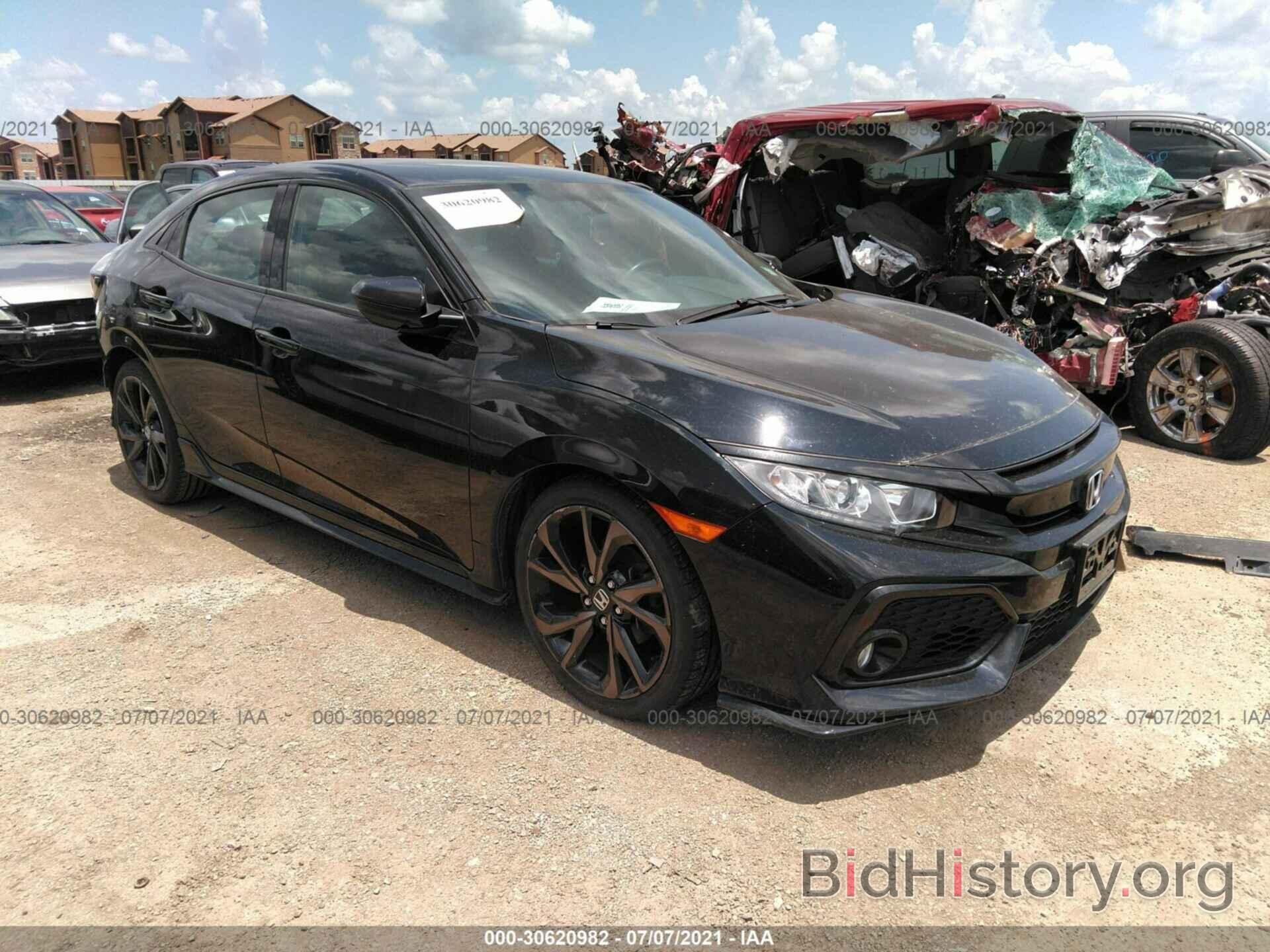 Photo SHHFK7H46JU211046 - HONDA CIVIC HATCHBACK 2018