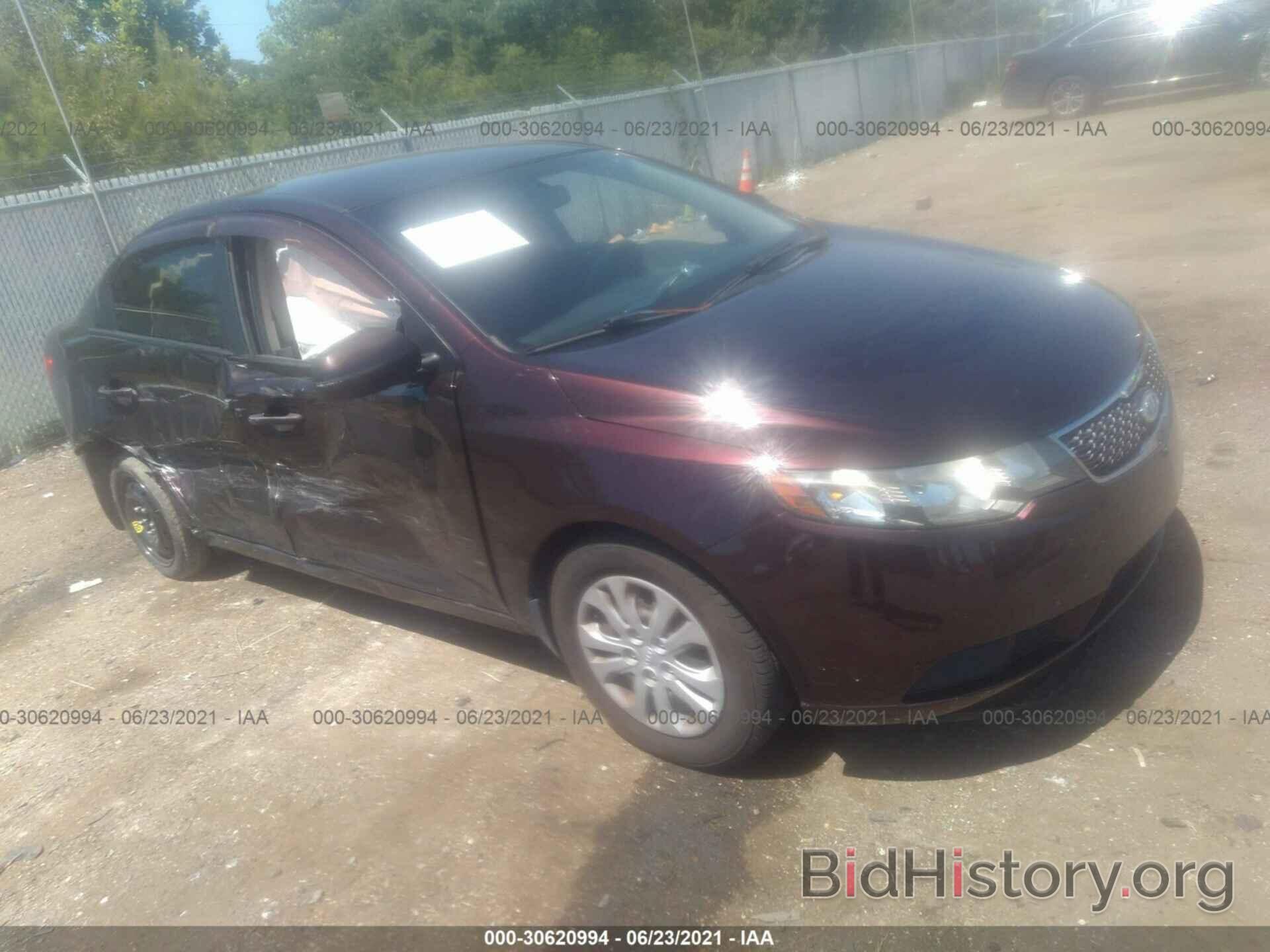 Photo KNAFU4A23B5893158 - KIA FORTE 2011