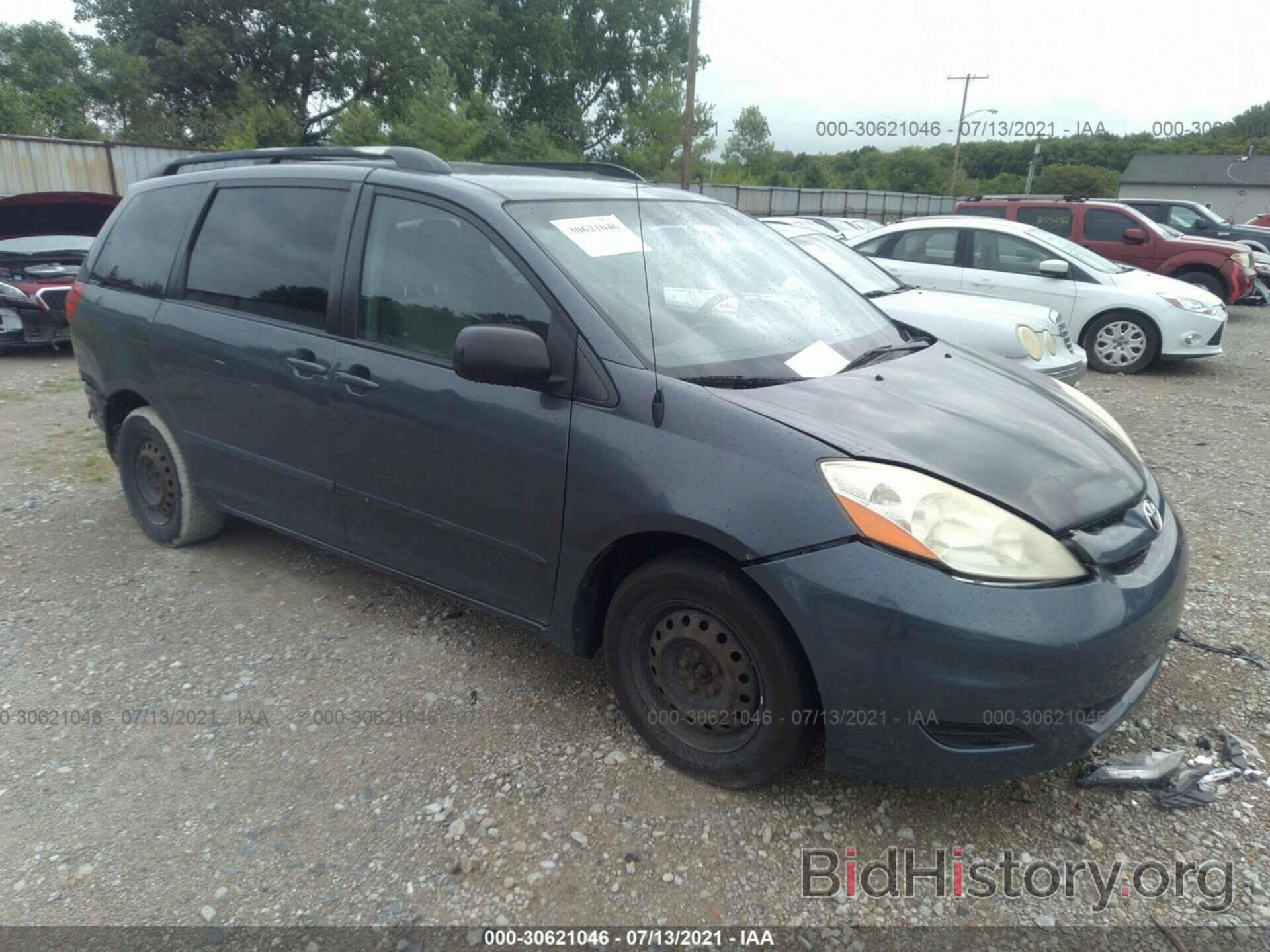 Photo 5TDZK23C79S258187 - TOYOTA SIENNA 2009