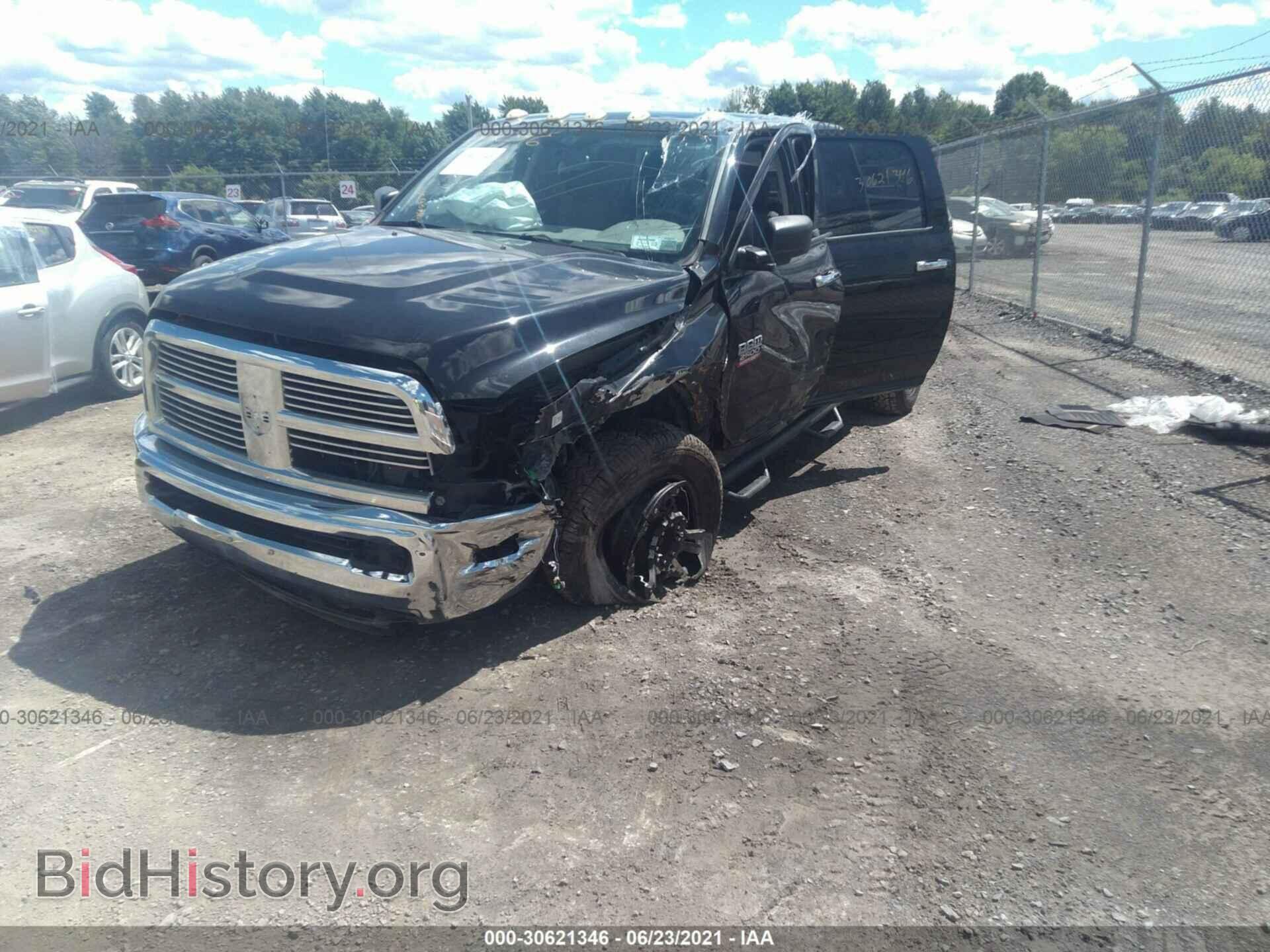 2011 RAM 2500 - VIN: 3D7TT2CT5BG566178 - Фото 2