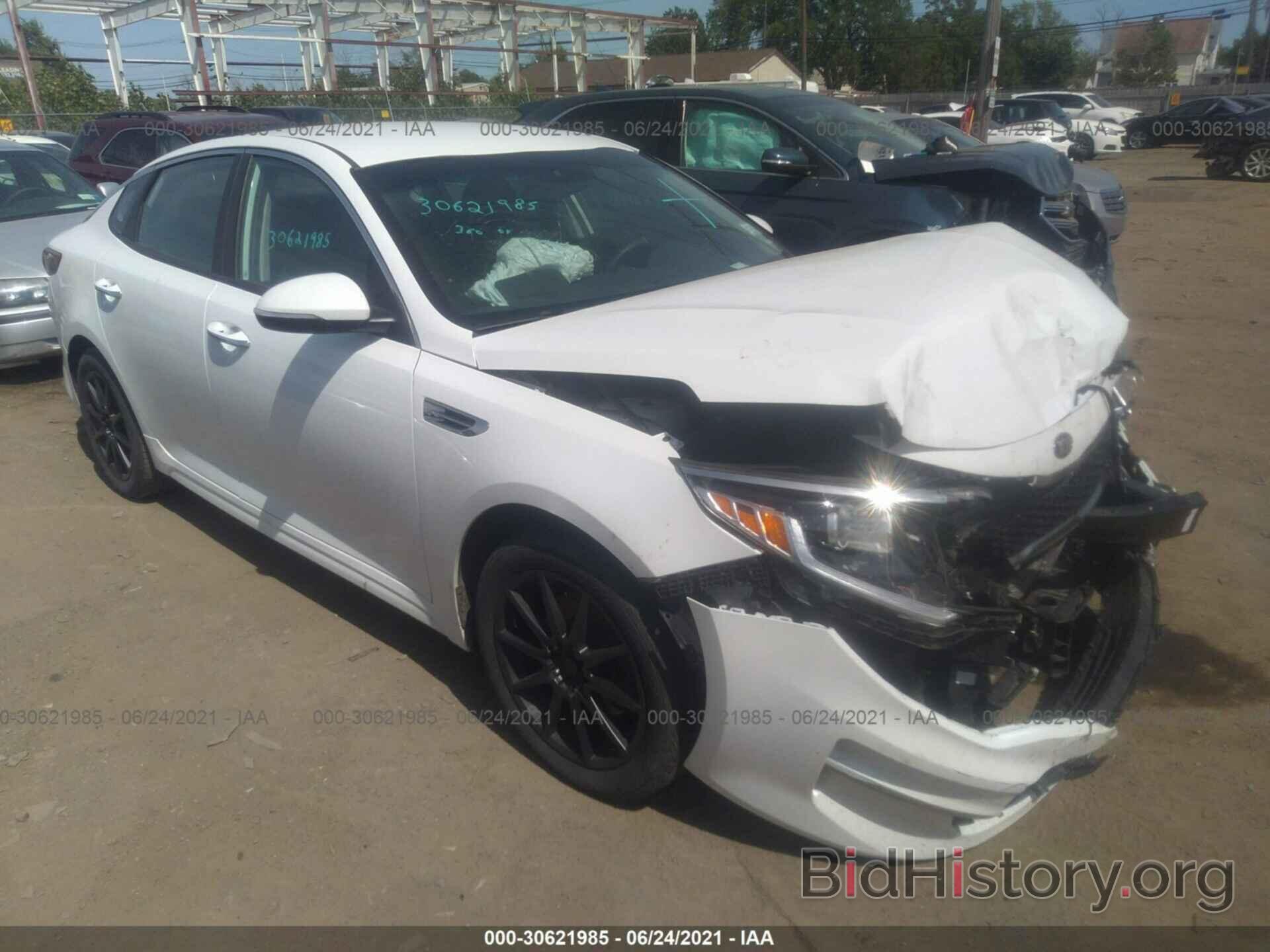 Photo 5XXGT4L3XGG014564 - KIA OPTIMA 2016