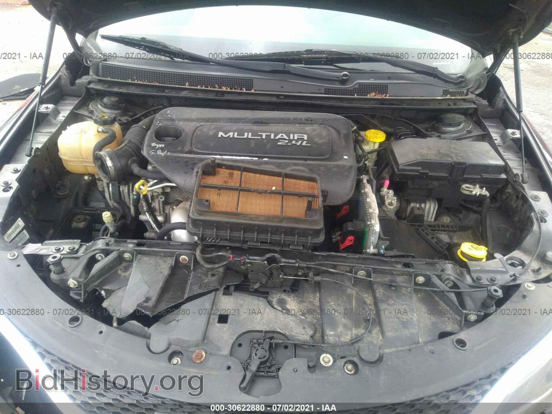 2015 CHRYSLER 200 - VIN: 1C3CCCCB3FN611935 - Photo 10