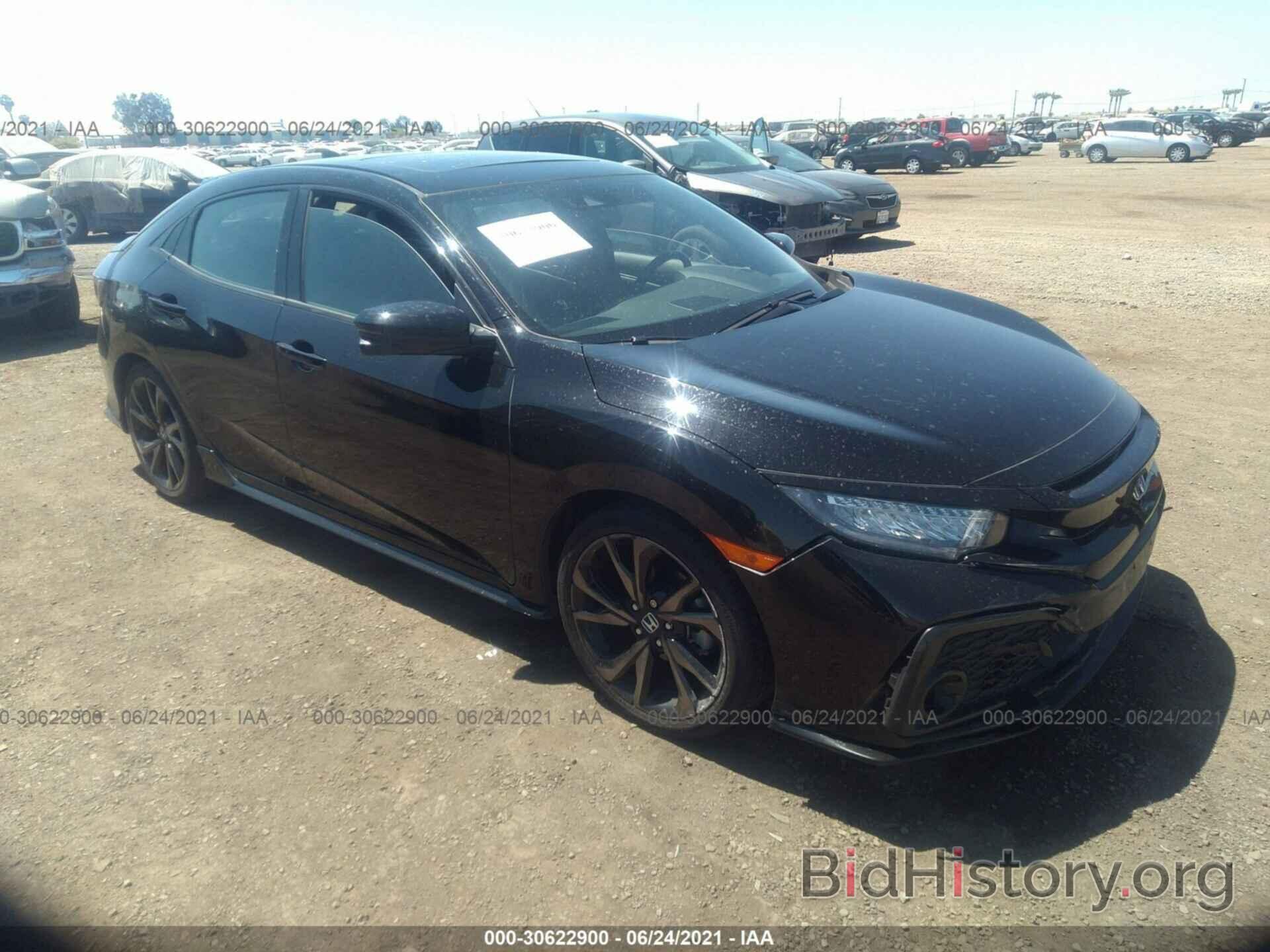 Photo SHHFK7H90JU413683 - HONDA CIVIC HATCHBACK 2018