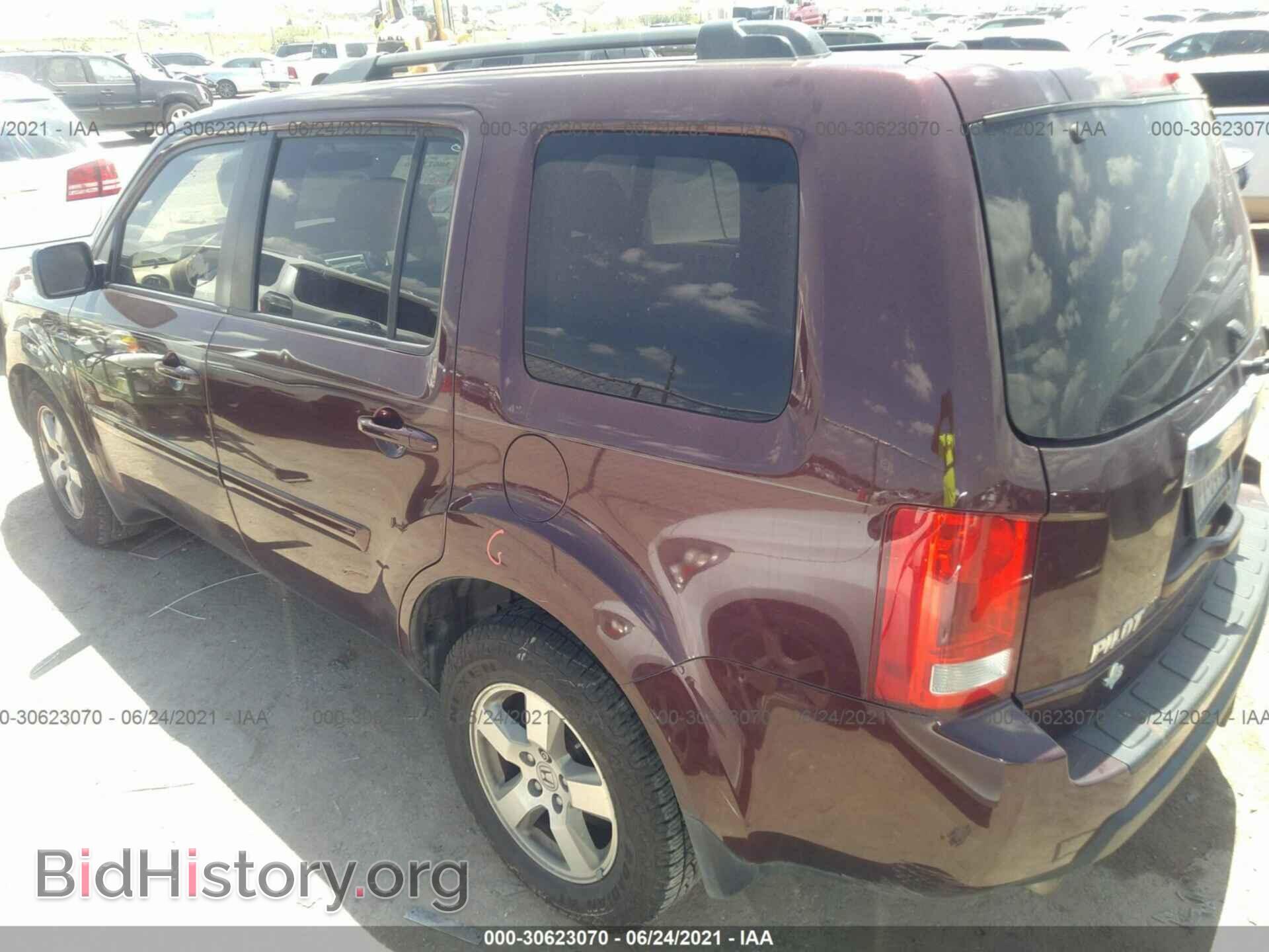 2011 HONDA PILOT - VIN: 5FNYF3H46BB001412 - Фото 3