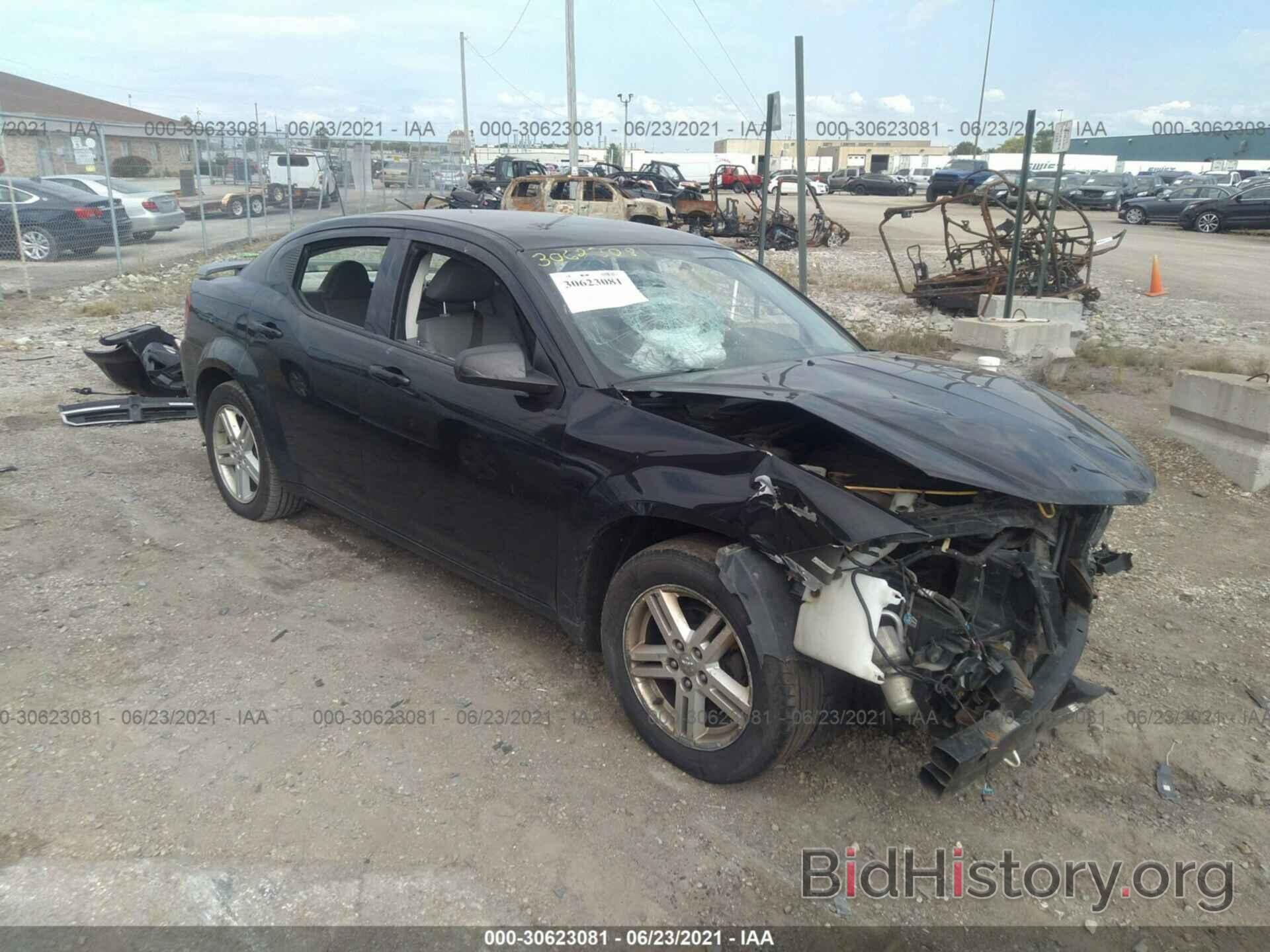 Photo 1B3LC56K98N191587 - DODGE AVENGER 2008