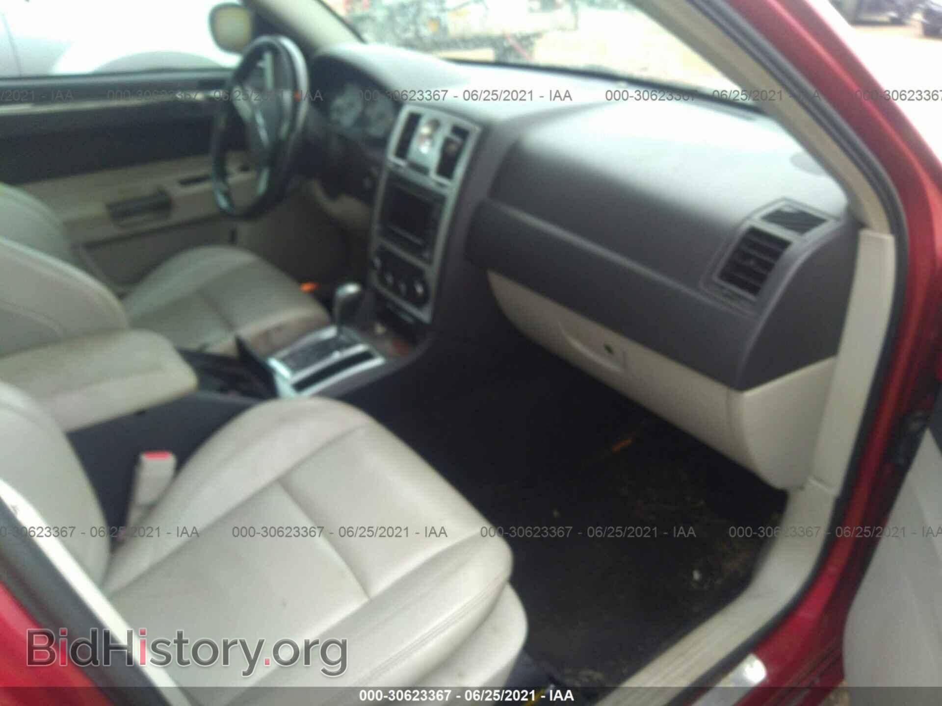 2006 CHRYSLER 300 - VIN: 2C3KA63H06H450248 - Фото 5