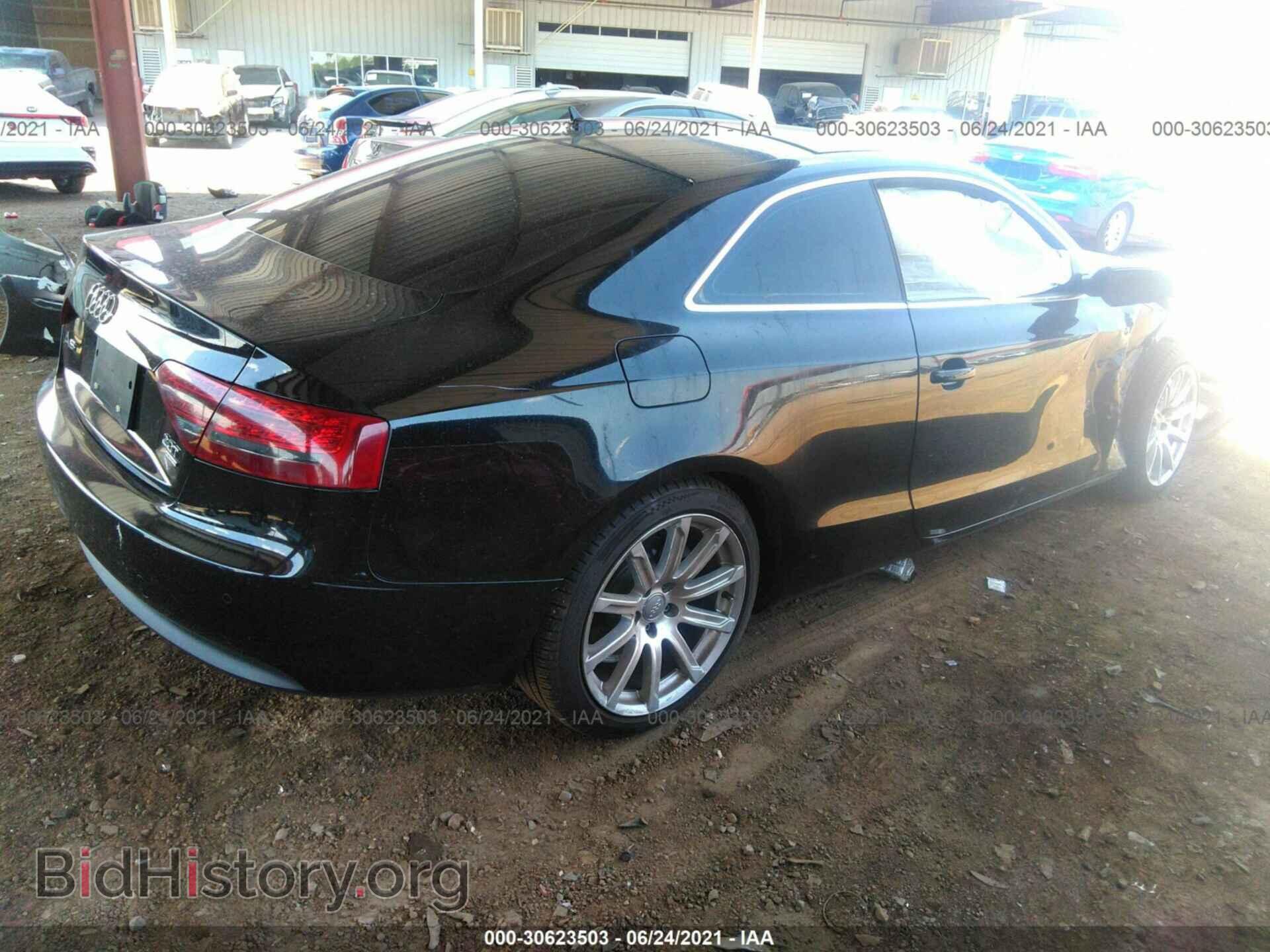 2011 AUDI A5 - VIN: WAURFAFRXBA013656 - Фото 4