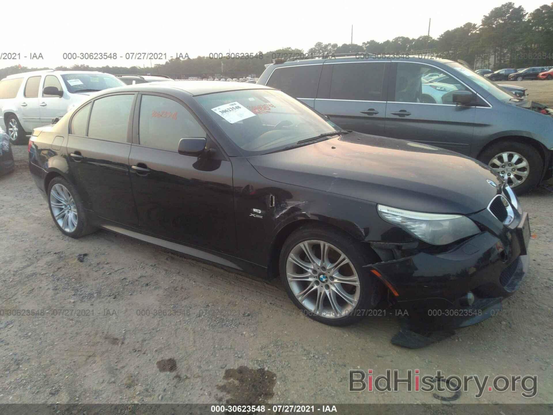 Photo WBANV13549C156247 - BMW 5 SERIES 2009