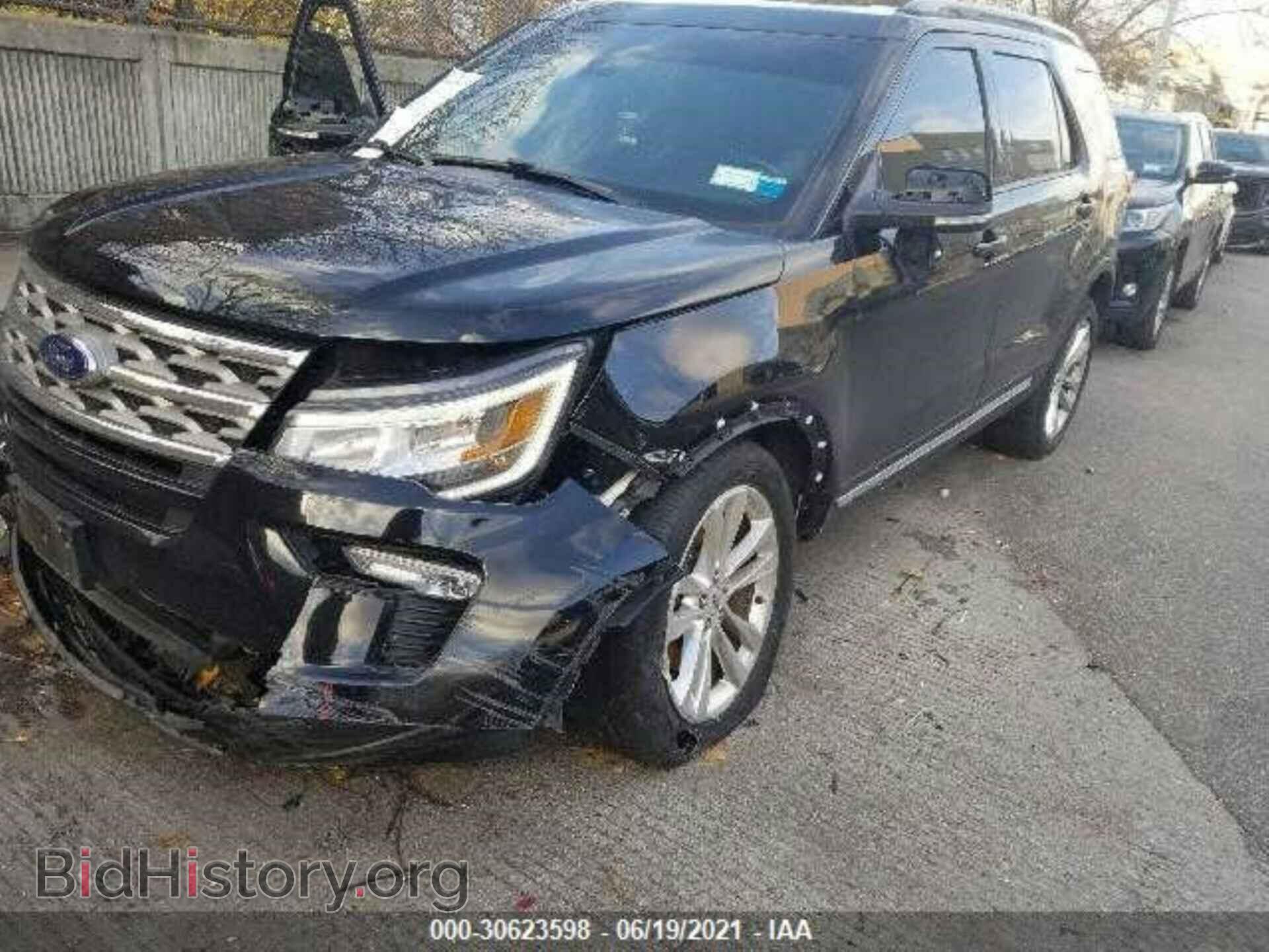 2018 FORD EXPLORER - VIN: 1FM5K8D89JGB96068 - Фото 2