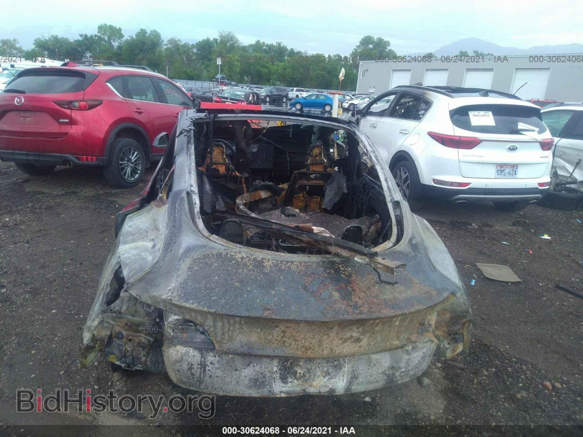 2020 TESLA MODEL 3 - VIN: 5YJ3E1EBXLF668814 - Фото 6