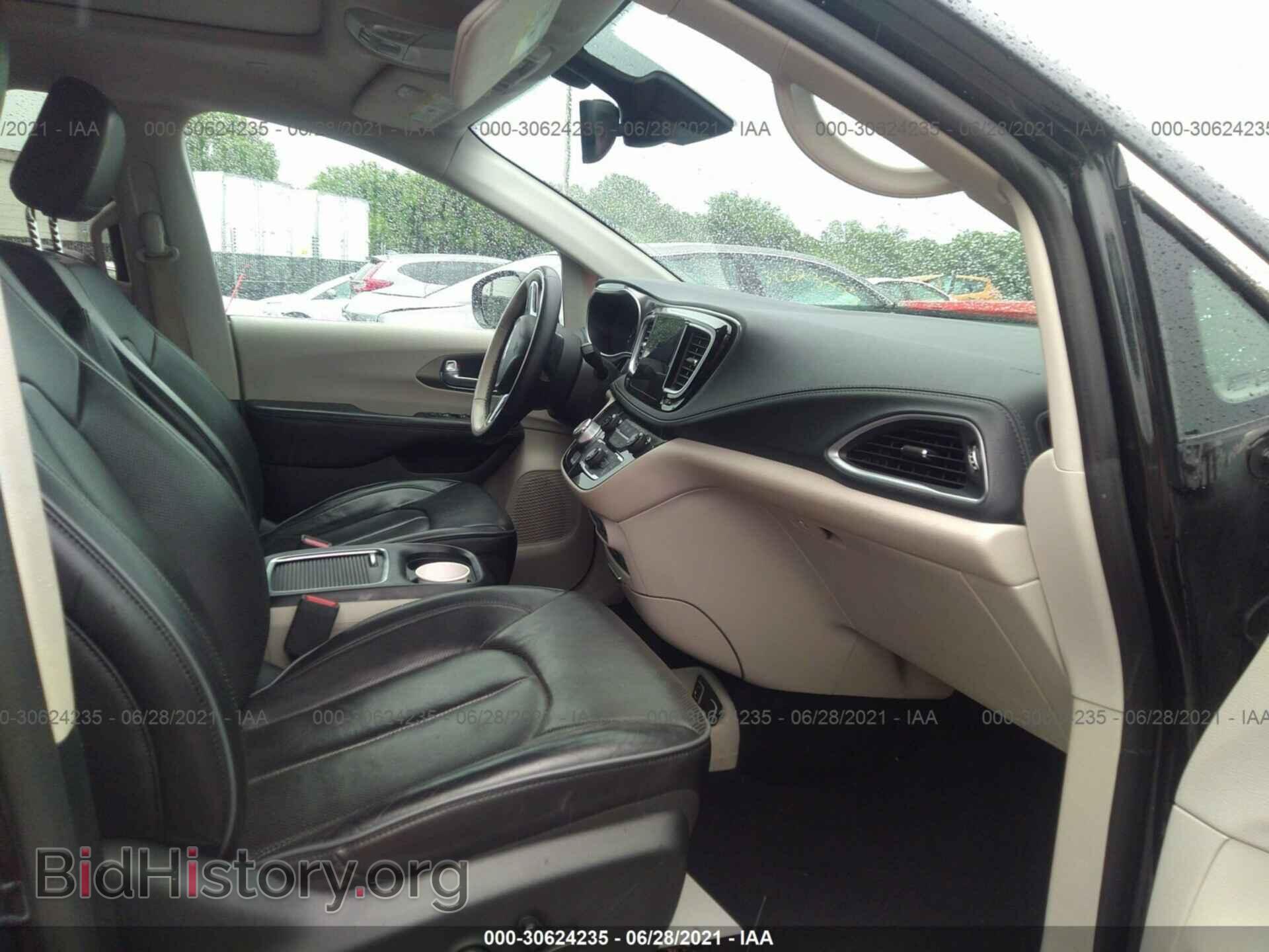2017 CHRYSLER PACIFICA - VIN: 2C4RC1GG7HR705581 - Фото 5