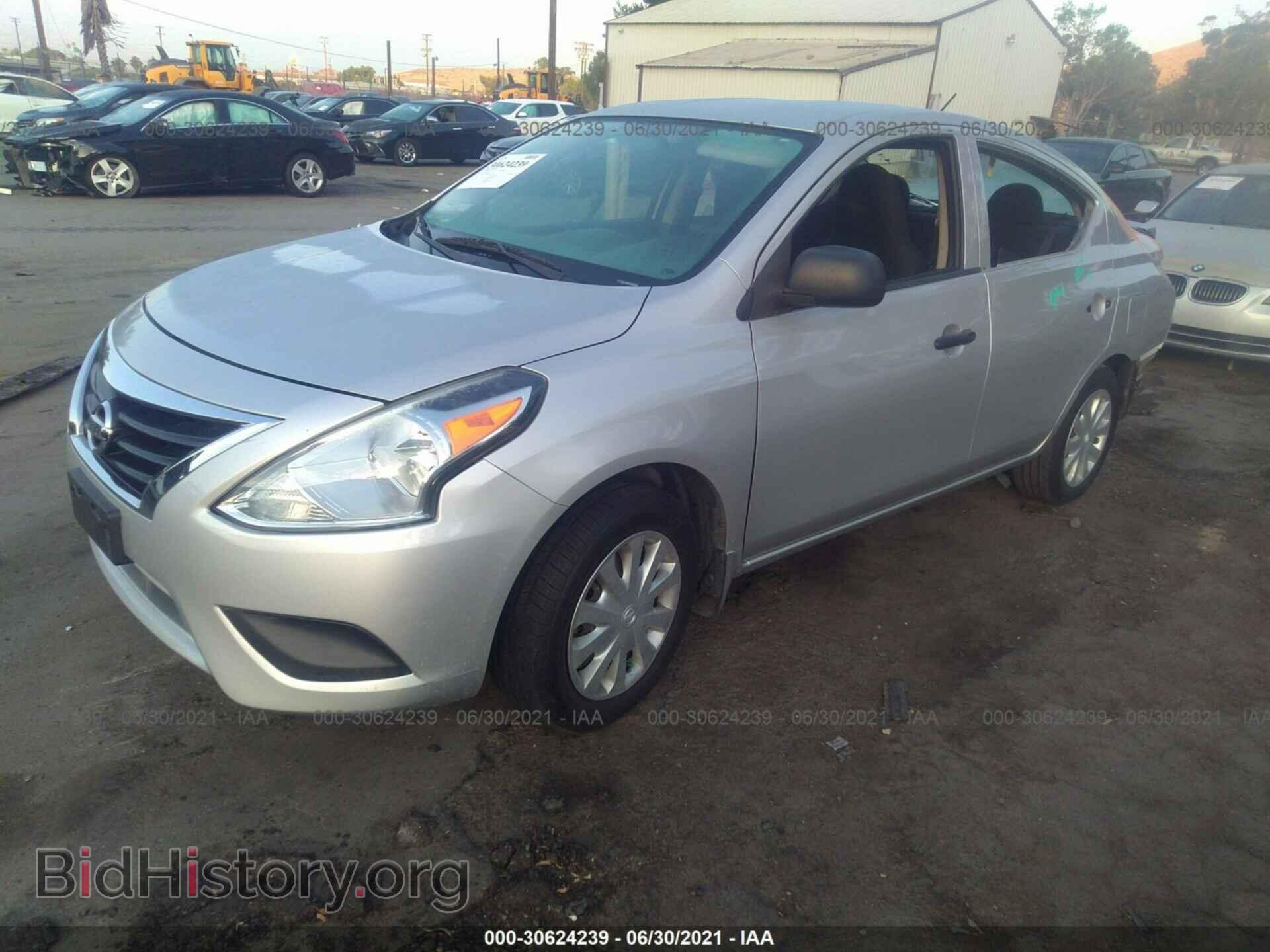 2015 NISSAN VERSA - VIN: 3N1CN7APXFL807966 - Фото 2