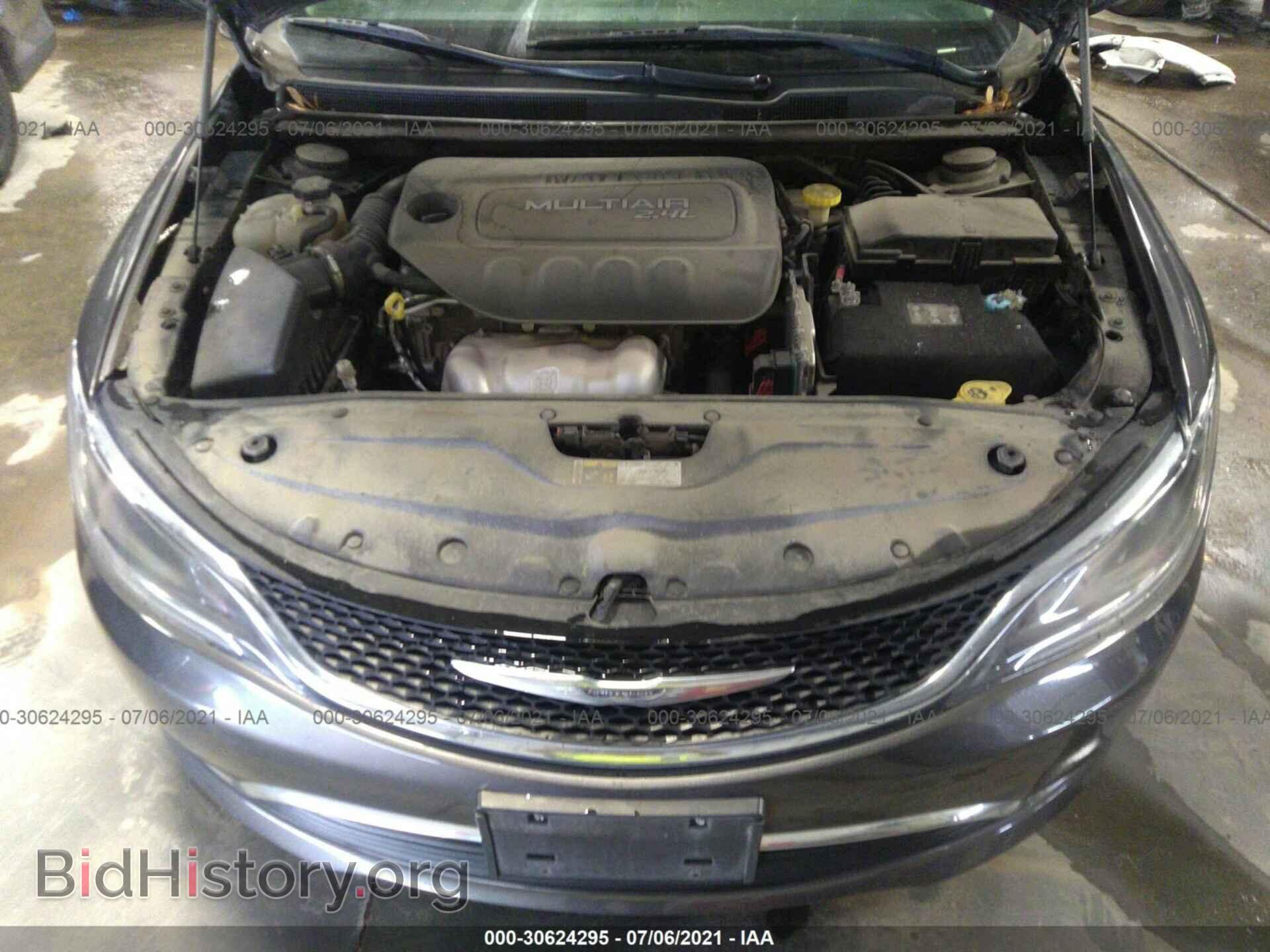 2016 CHRYSLER 200 - VIN: 1C3CCCAB6GN174629 - Photo 10