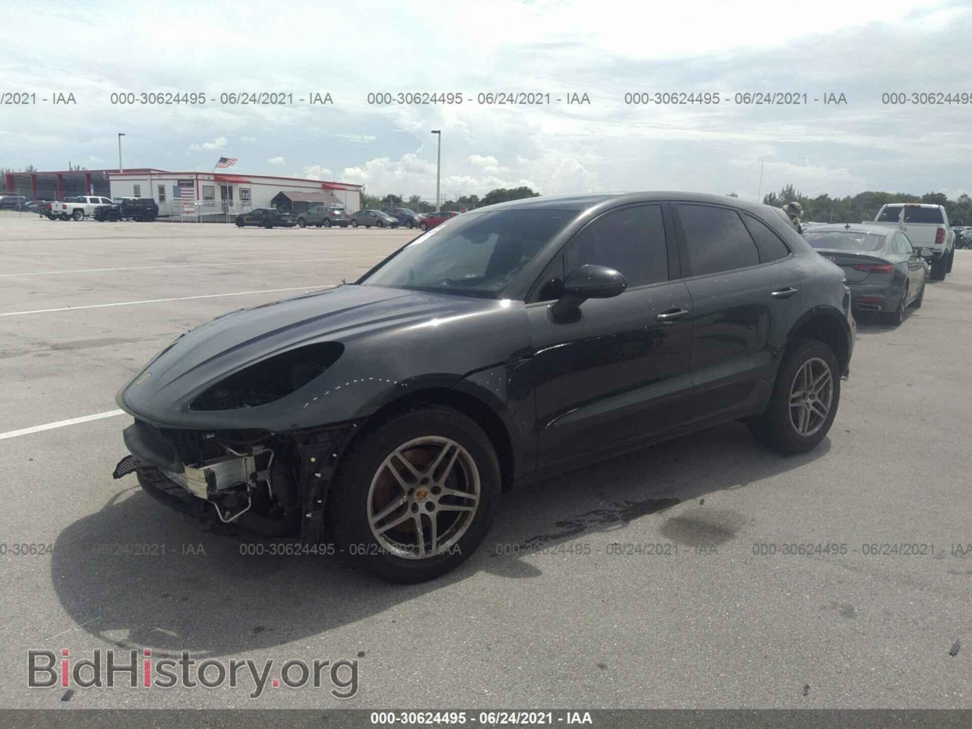 2018 PORSCHE MACAN - VIN: WP1AA2A57JLB11313 - Фото 2