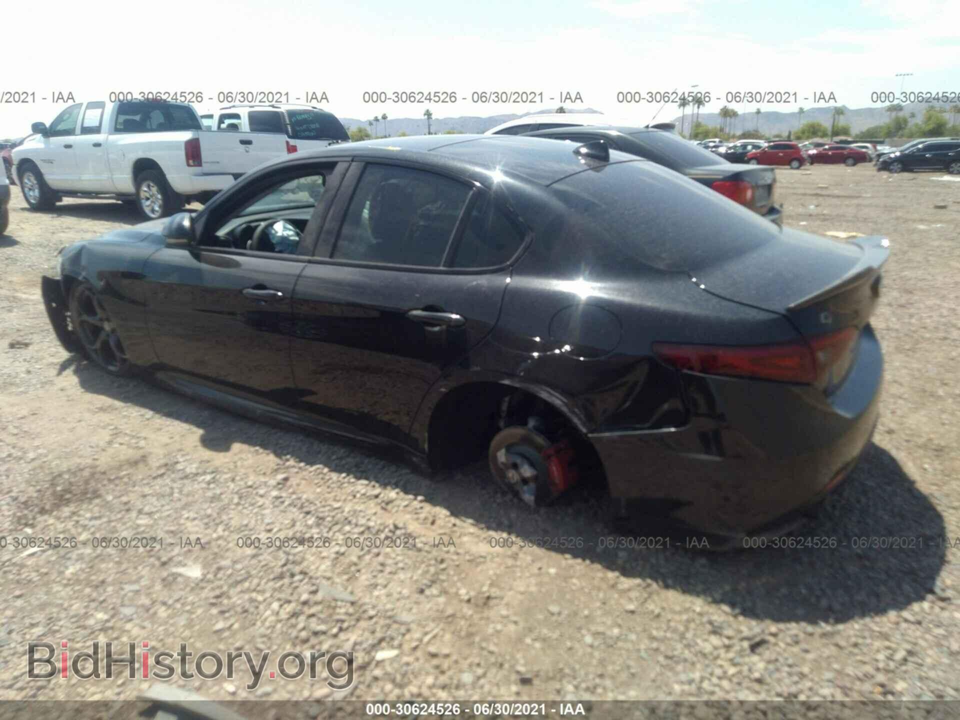 2017 ALFA ROMEO GIULIA - VIN: ZARFAECN2H7561885 - Фото 3