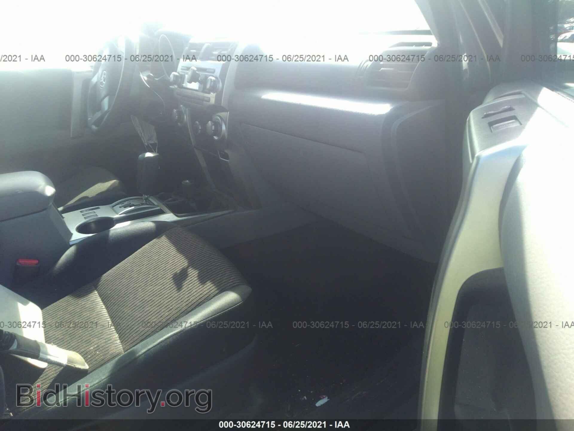 2011 TOYOTA 4RUNNER - VIN: JTEBU5JR6B5073785 - Фото 5