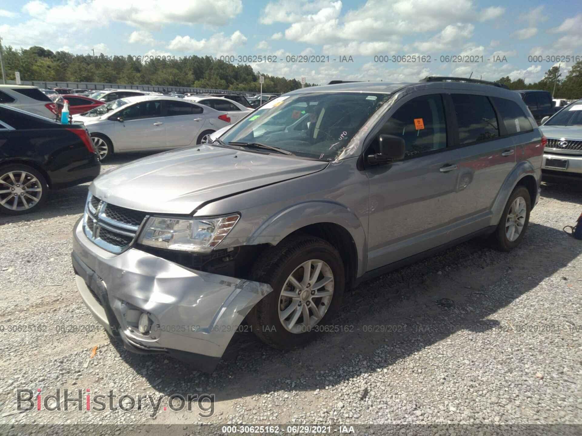 2017 DODGE JOURNEY - VIN: 3C4PDCBG1HT589993 - Фото 2