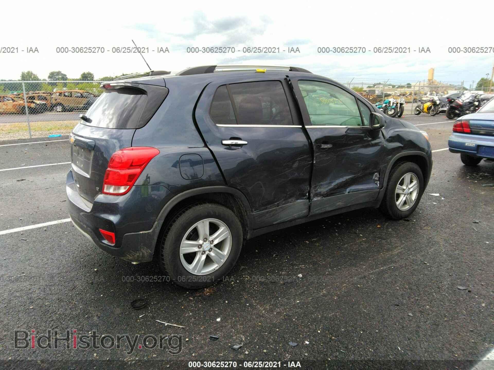 2019 CHEVROLET TRAX - VIN: 3GNCJLSB2KL135830 - Фото 4