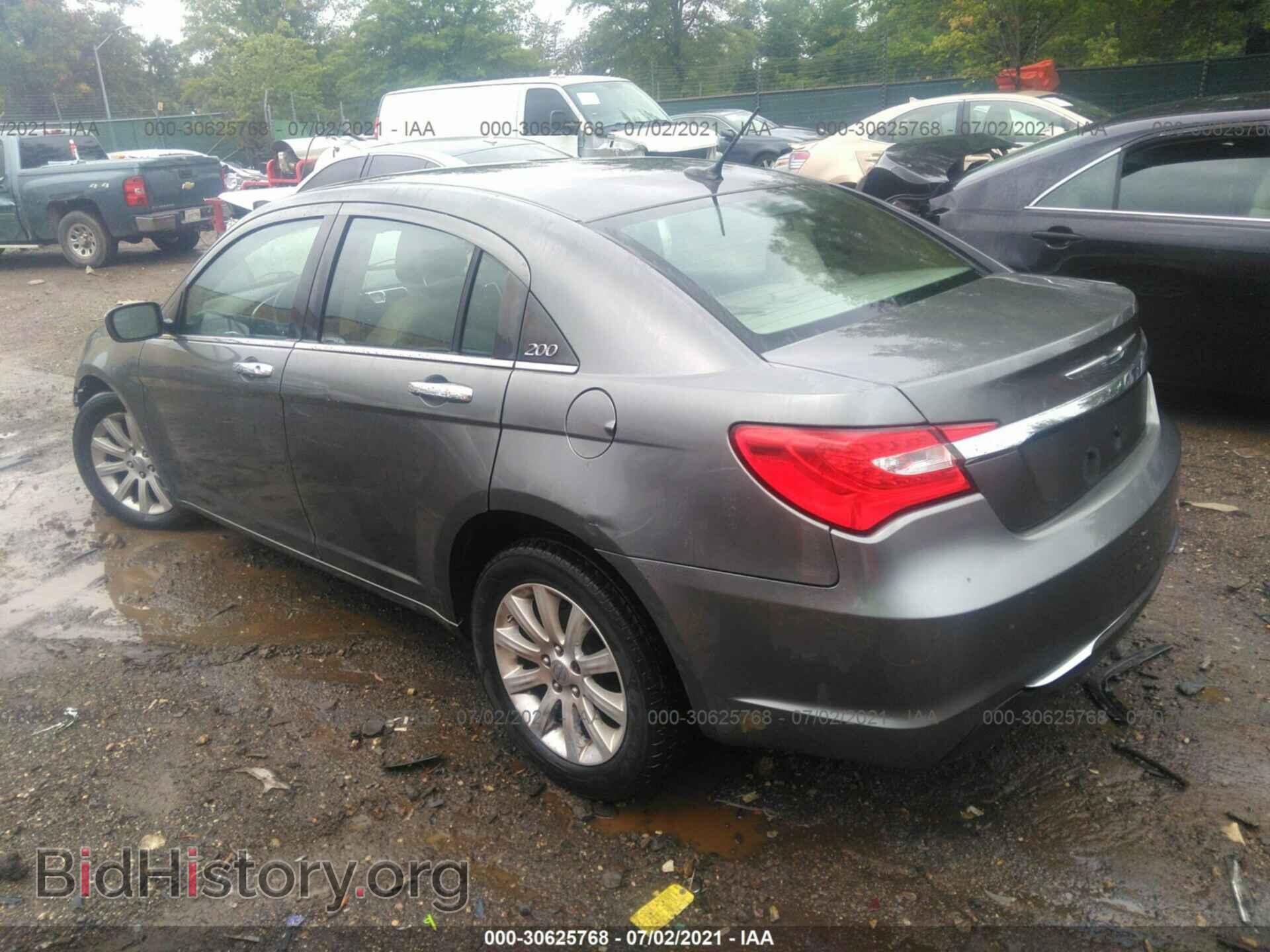 2013 CHRYSLER 200 - VIN: 1C3CCBCB5DN583045 - Фото 3