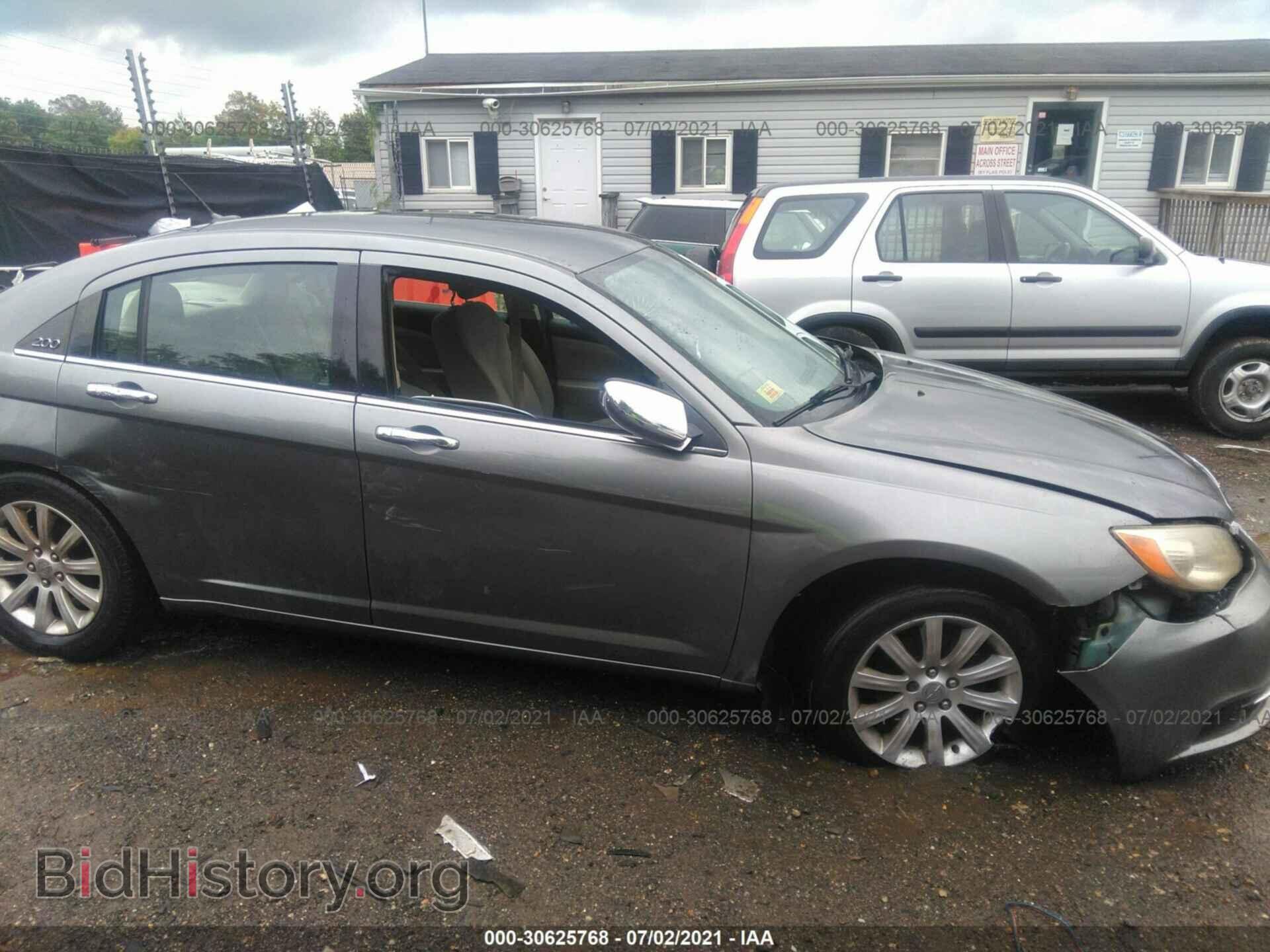 2013 CHRYSLER 200 - VIN: 1C3CCBCB5DN583045 - Фото 6