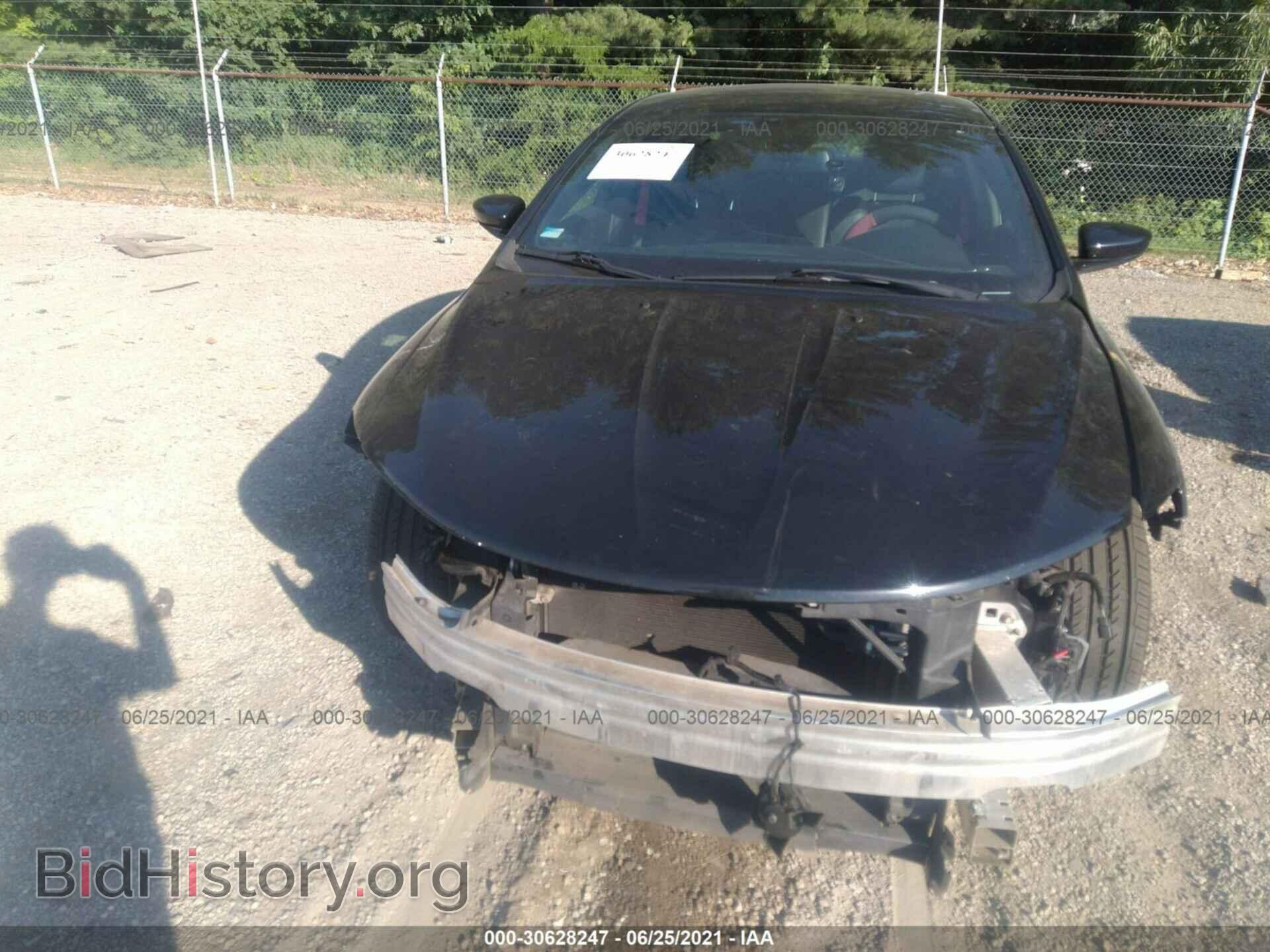 2016 CHRYSLER 200 - VIN: 1C3CCCBB5GN132516 - Фото 6