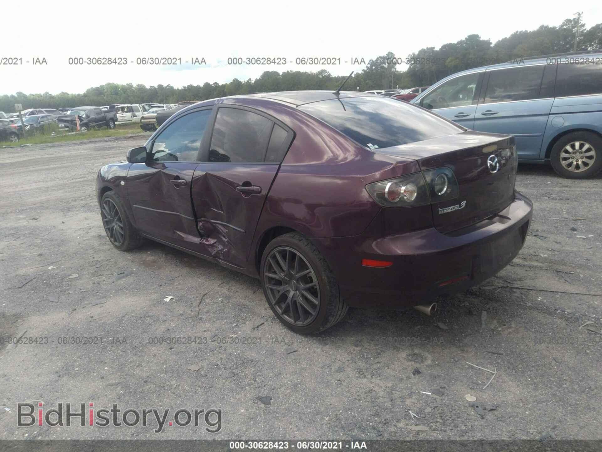 2008 MAZDA MAZDA3 - VIN: JM1BK12FX81777740 - Фото 3