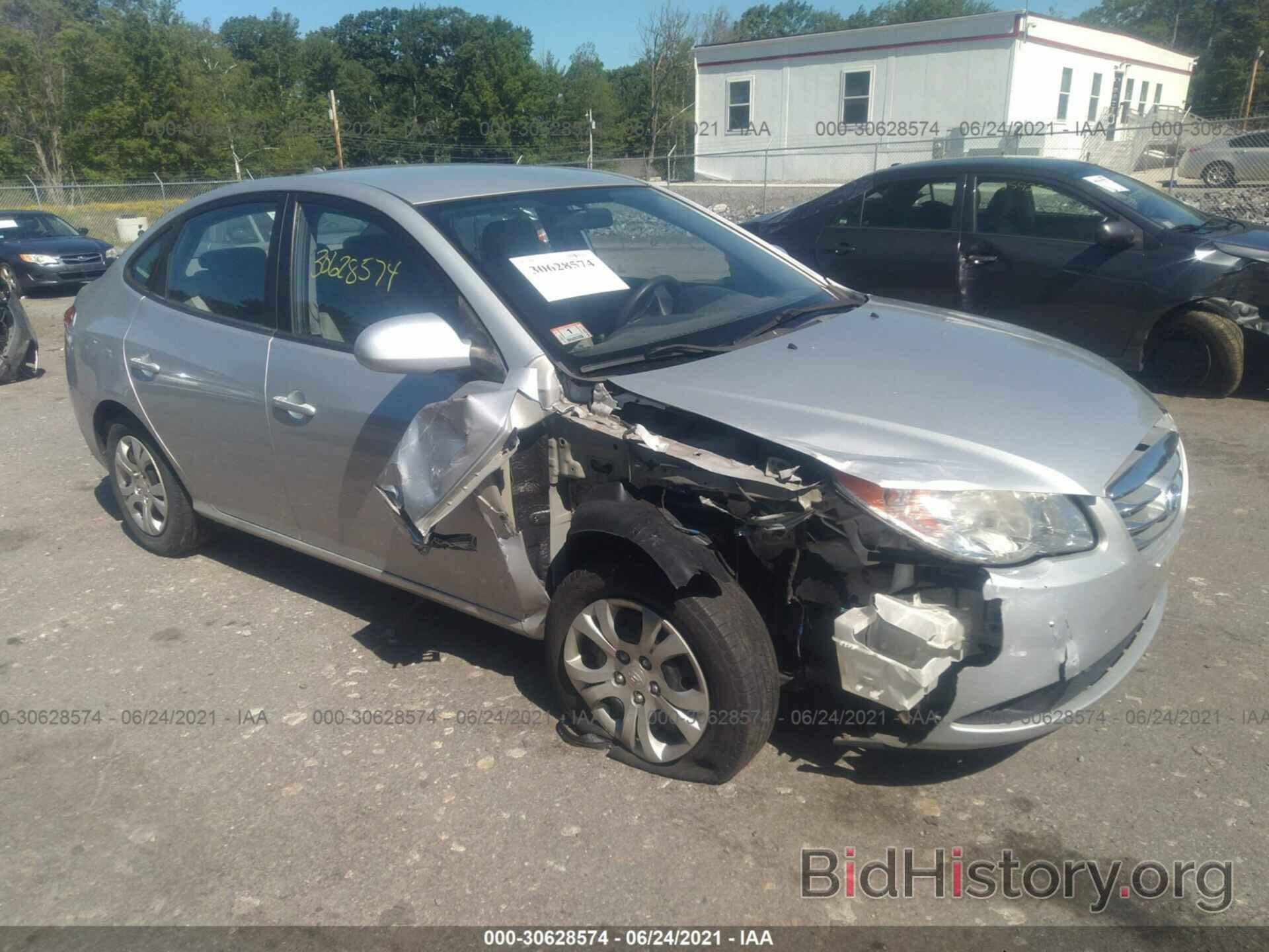 Photo KMHDU4AD8AU827989 - HYUNDAI ELANTRA 2010